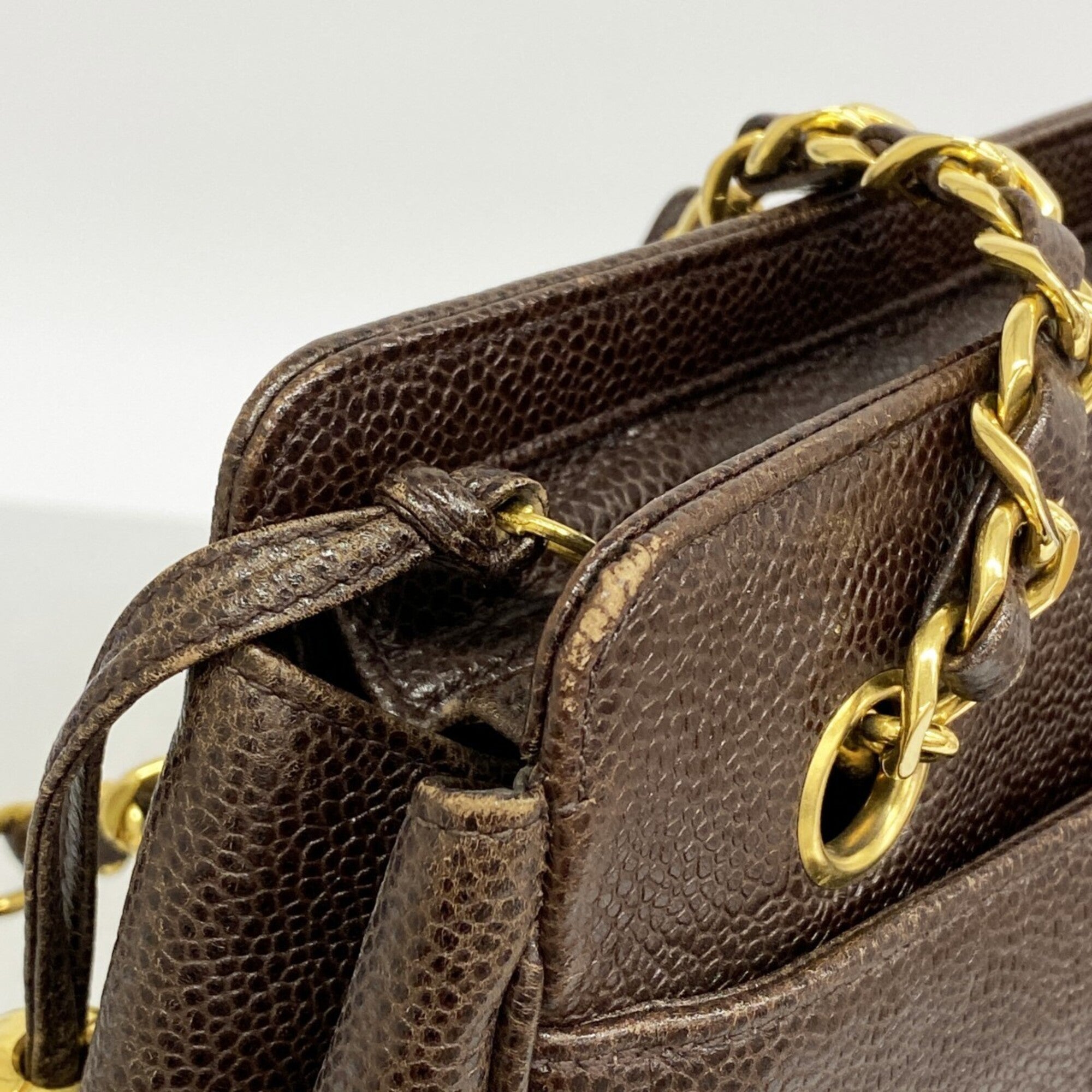 Chanel Brown Grained Calfskin Shoulder Bag (Pre-Owned)