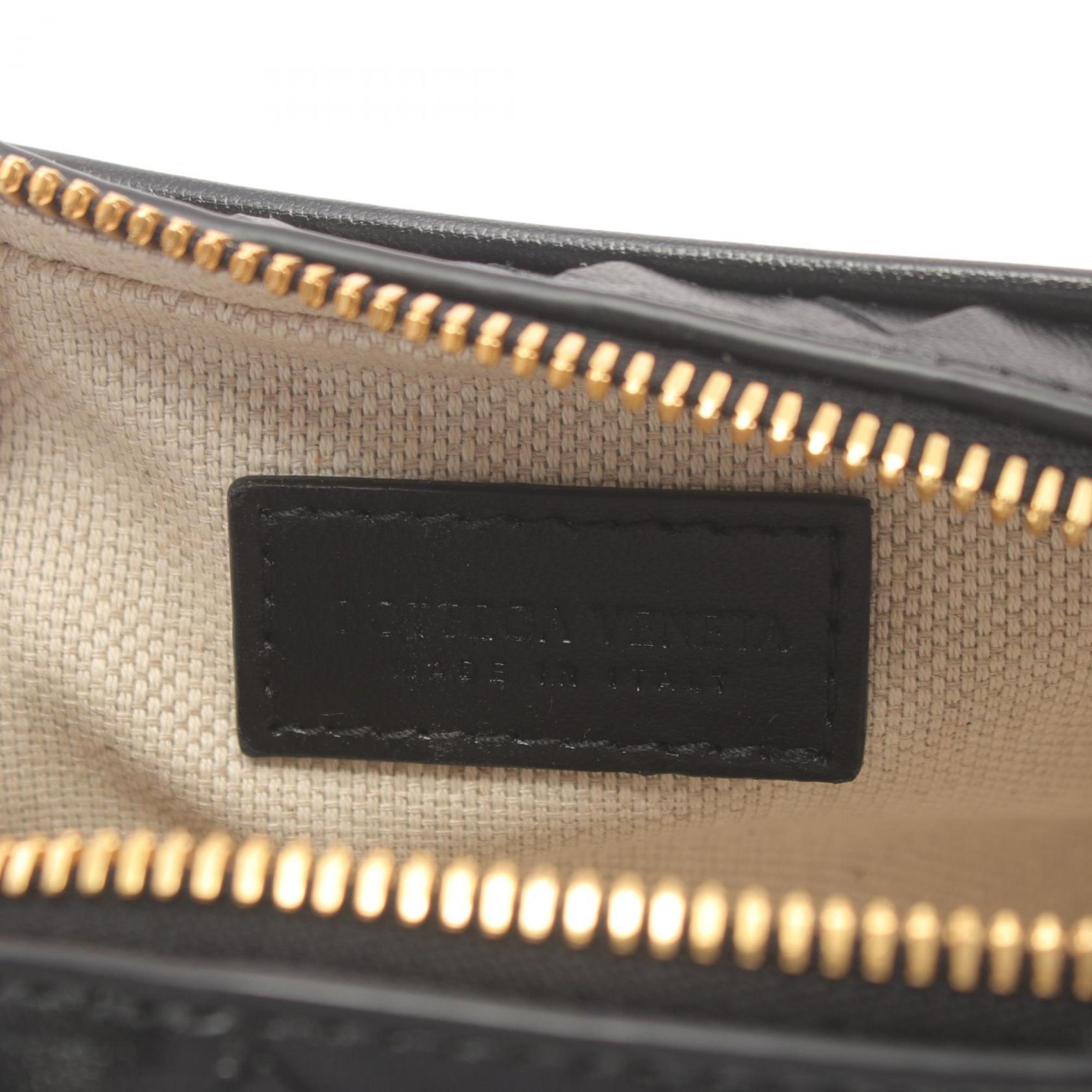 Bottega Veneta Black Leather Pouch (Pre-Owned)