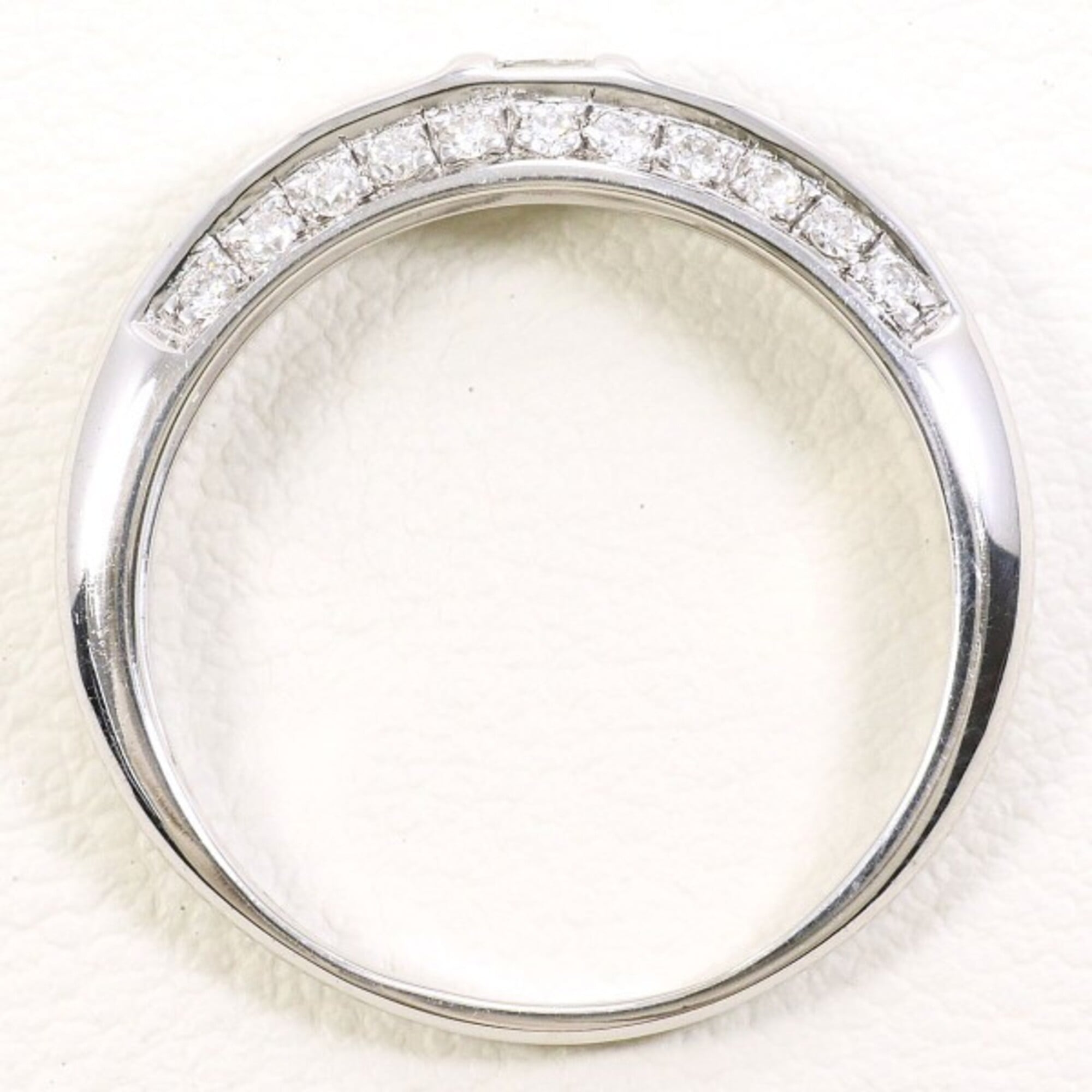 Unbranded White Gold White Gold (18K) Band Ring (Pre-Owned)