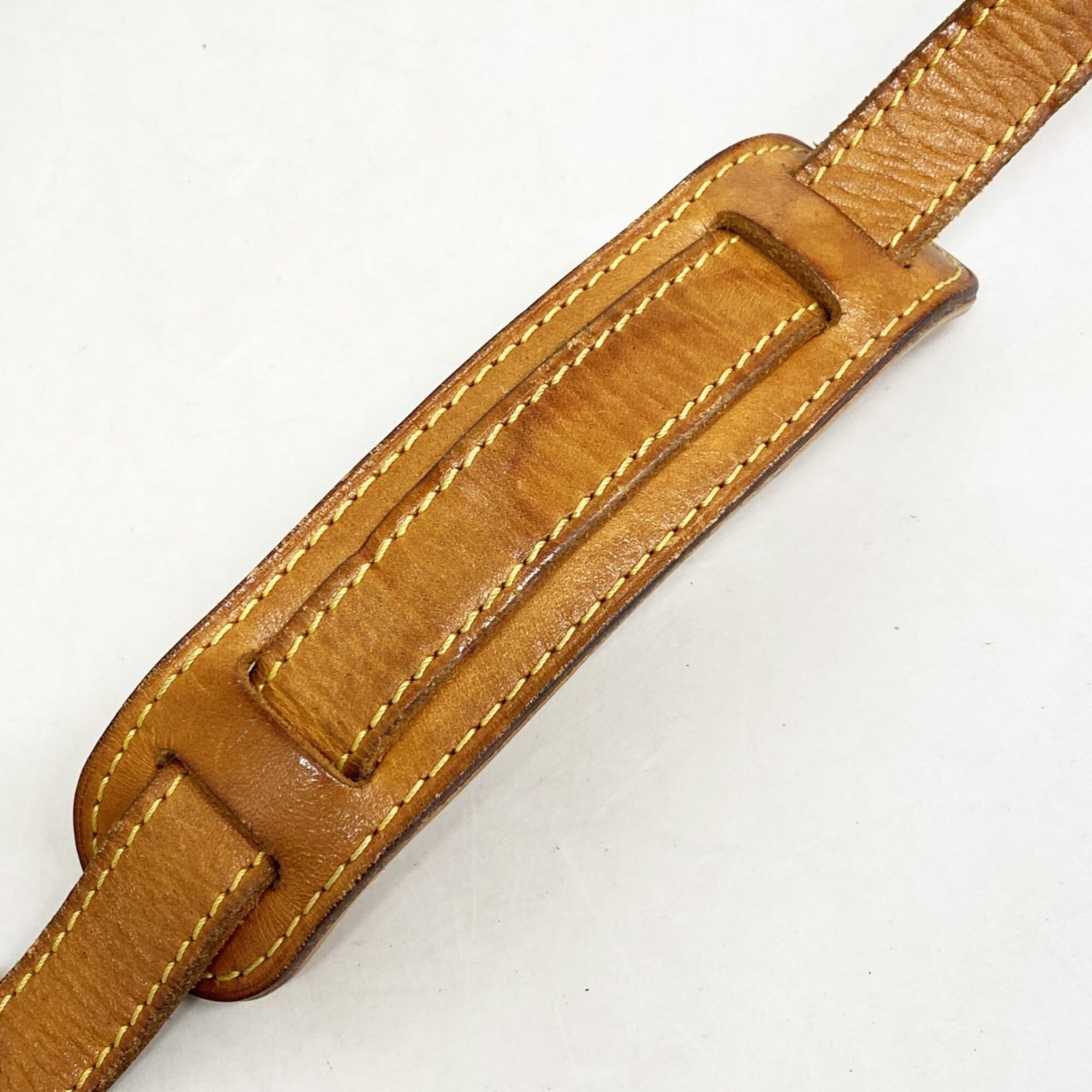 Louis Vuitton Brown Shoulder Bag (Pre-Owned)