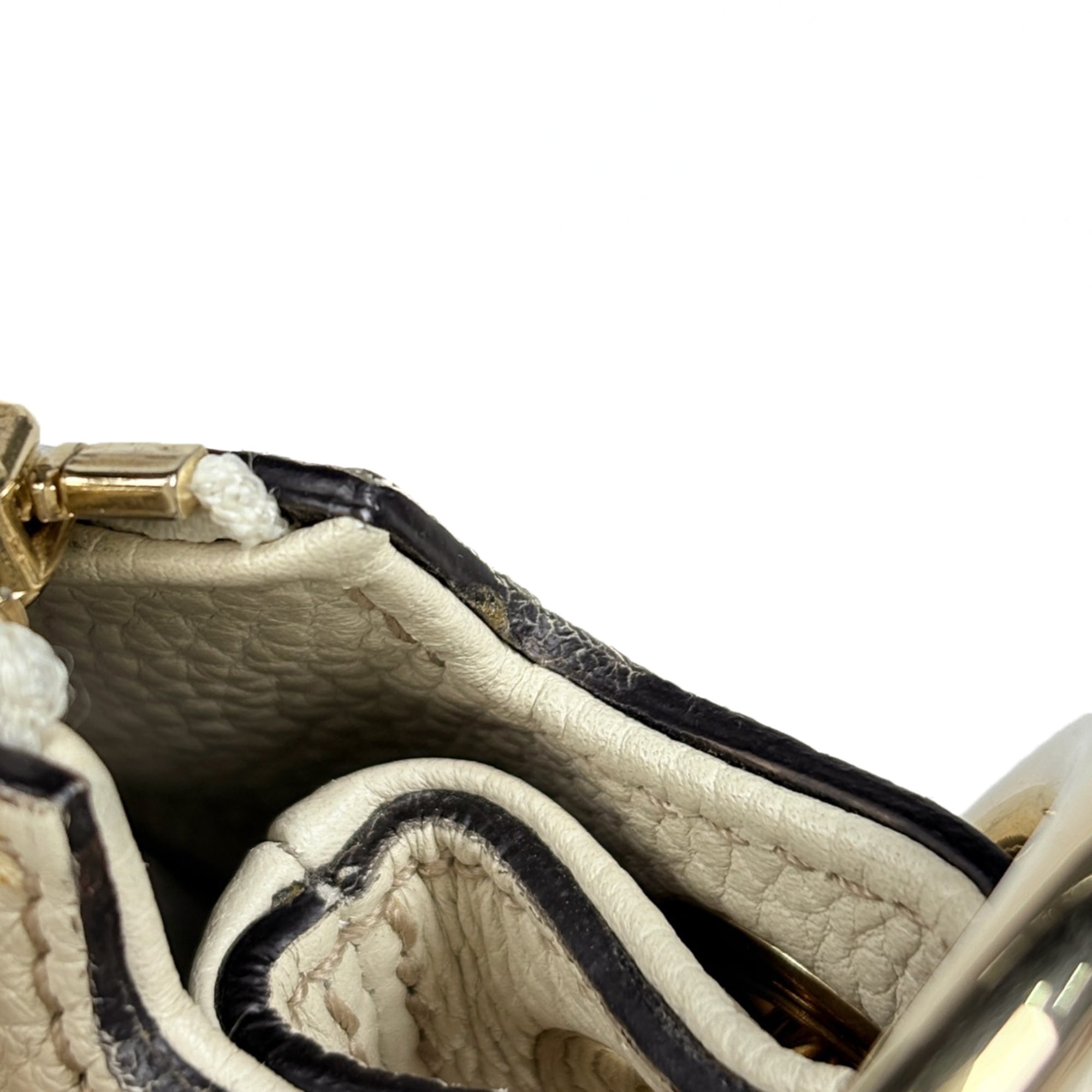 Gucci Soho White Leather Handbag (Pre-Owned)