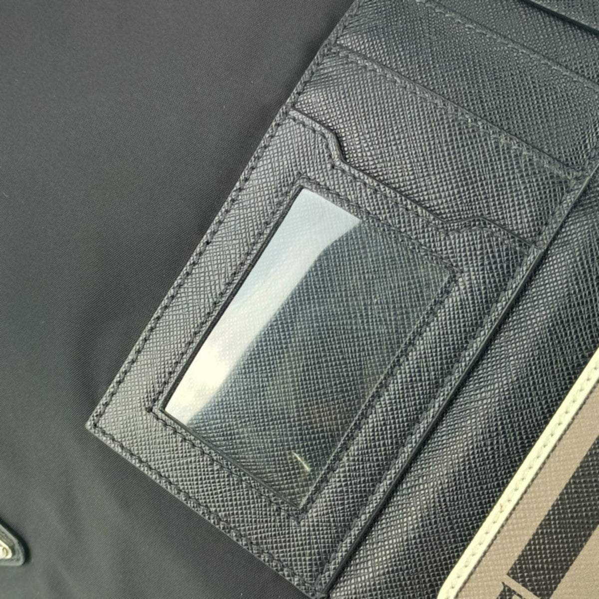 Prada Black Nylon Leather Messenger Bag Shoulder Bag (Pre-Owned)
