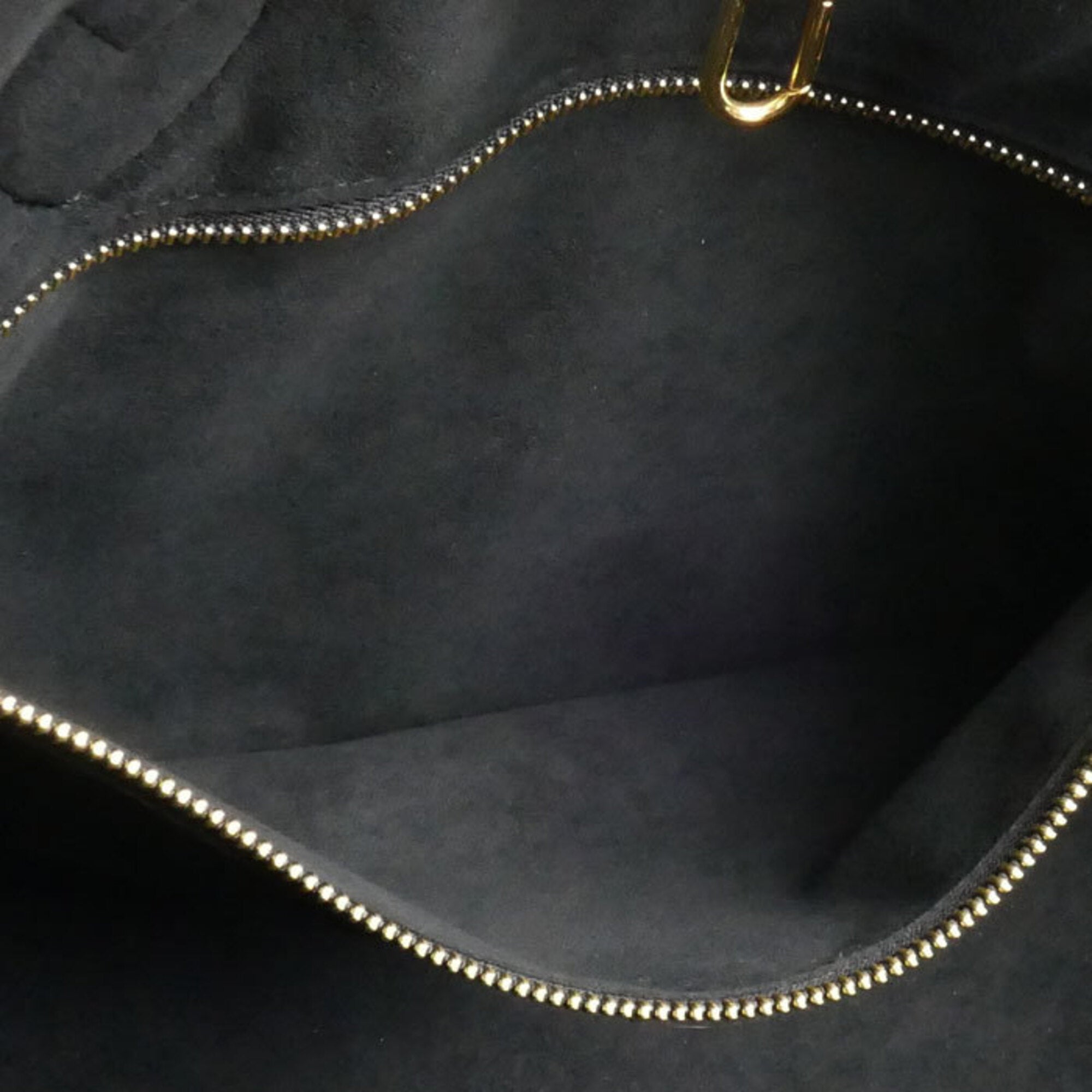 Louis Vuitton Black Monogram Empreinte Pouch Tote Bag (Pre-Owned)