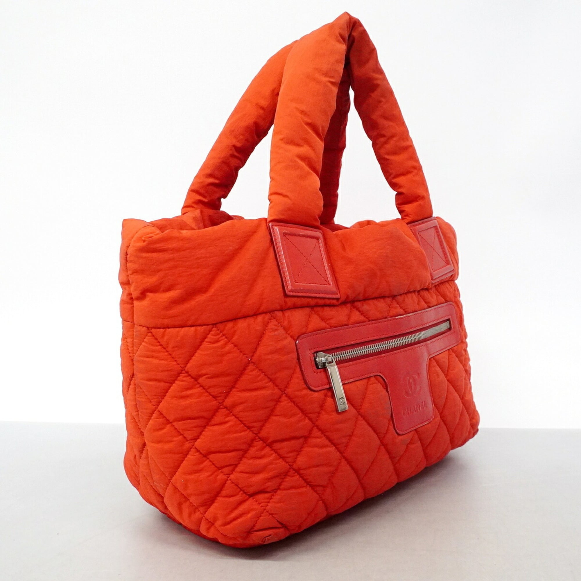 Chanel Red Color Nylon Tote Bag (Pre-Owned)