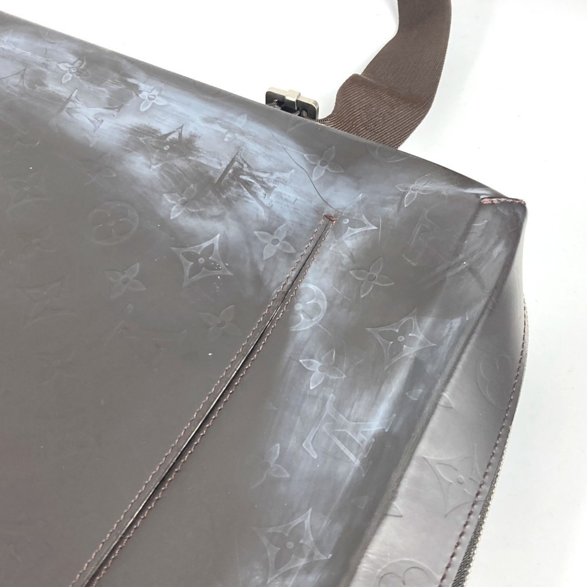 Louis Vuitton Brown Leather Shoulder Bag (Pre-Owned)