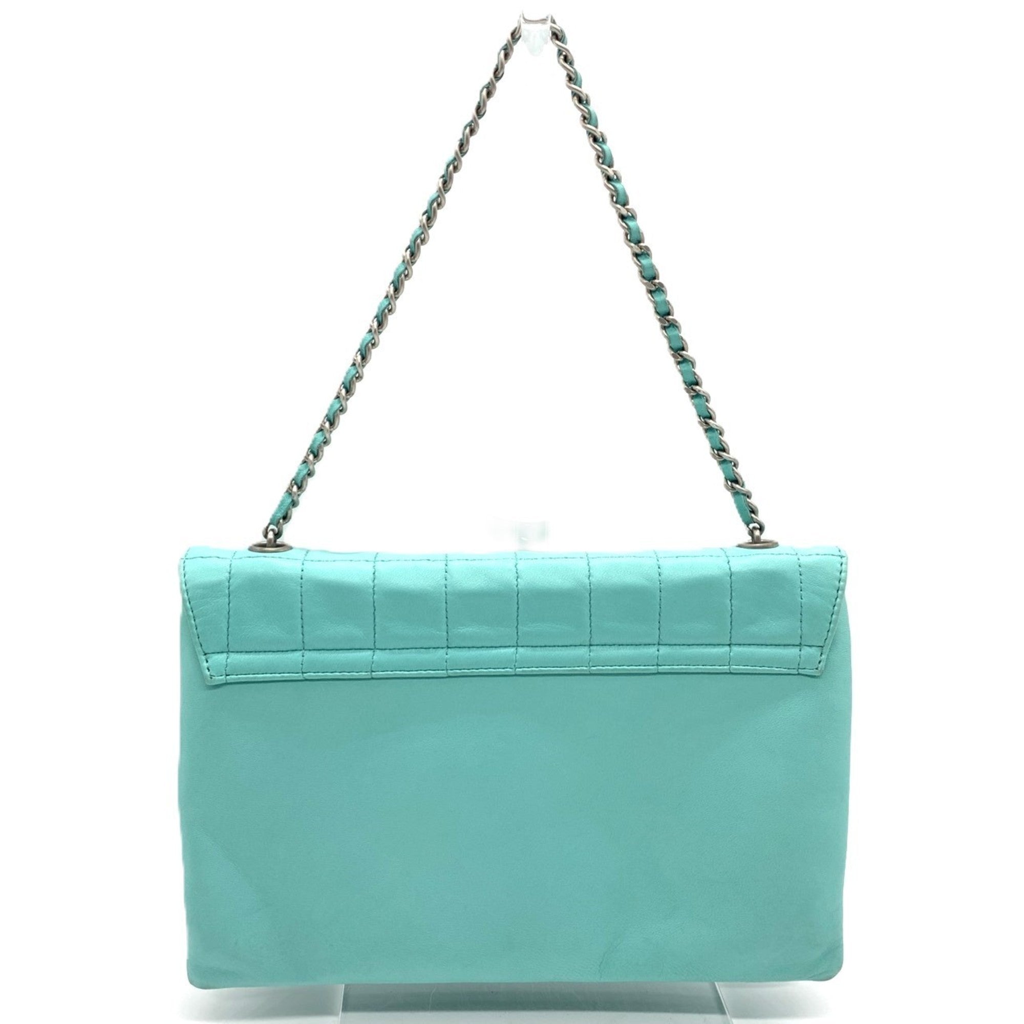 Chanel 2.55 Turquoise Leather Handbag (Pre-Owned)