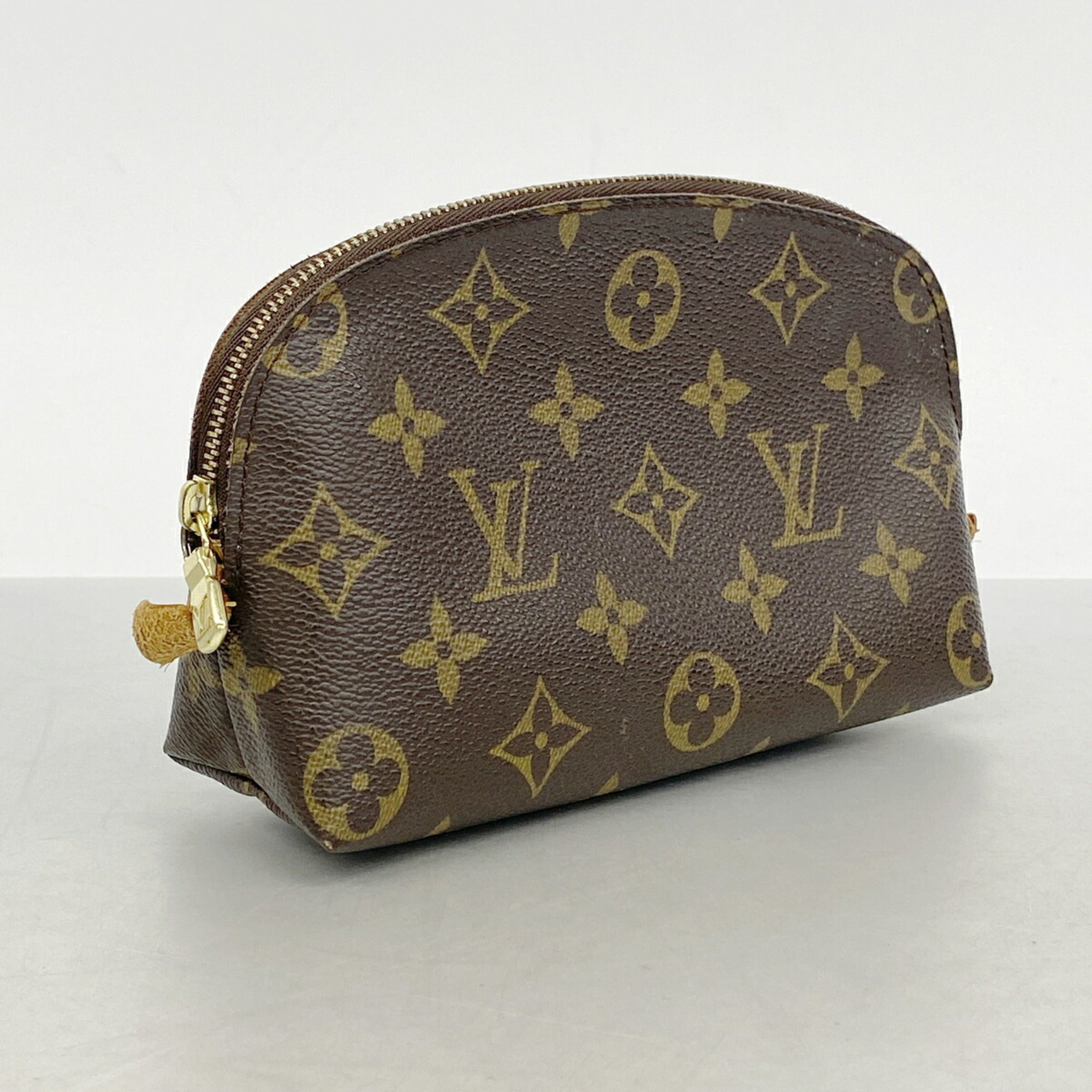 Louis Vuitton Brown Pouch (Pre-Owned)