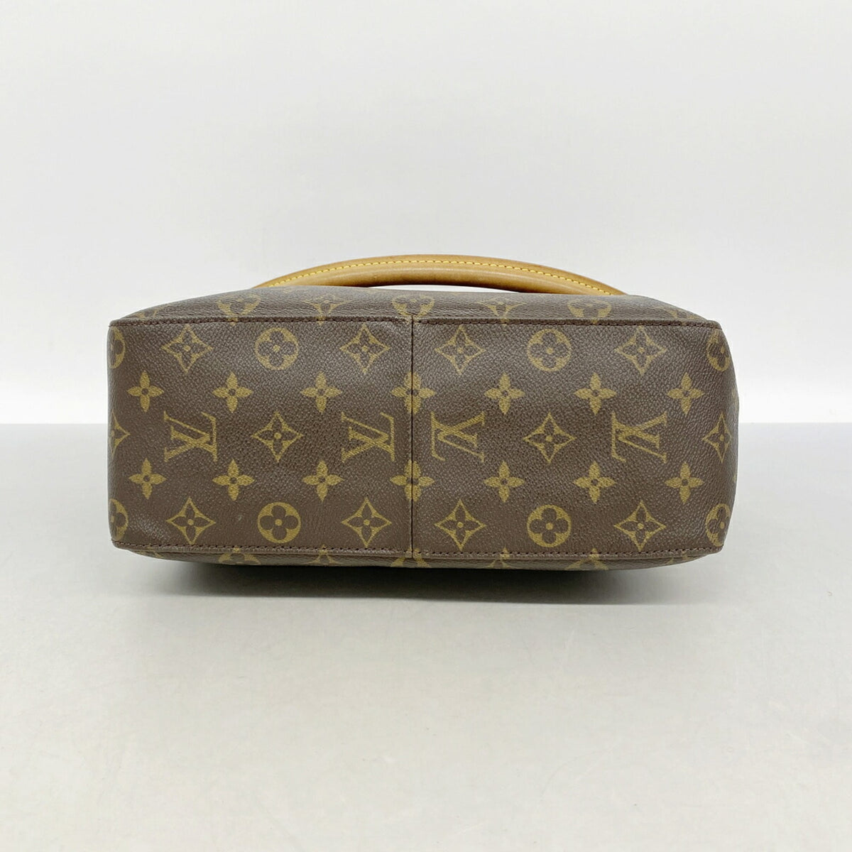 Louis Vuitton Brown Shoulder Bag (Pre-Owned)