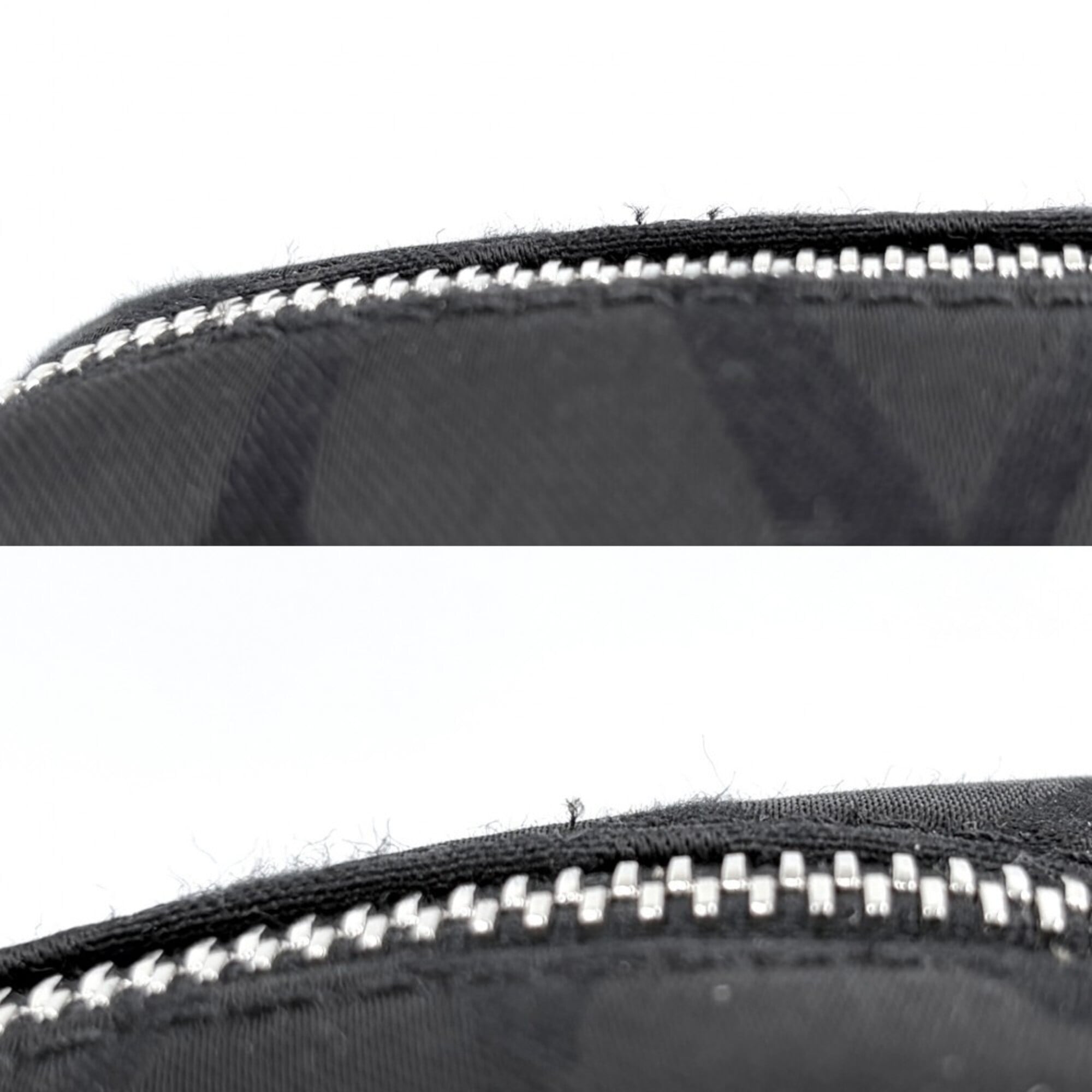 Valentino Garavani Black Shoulder Bag (Pre-Owned)
