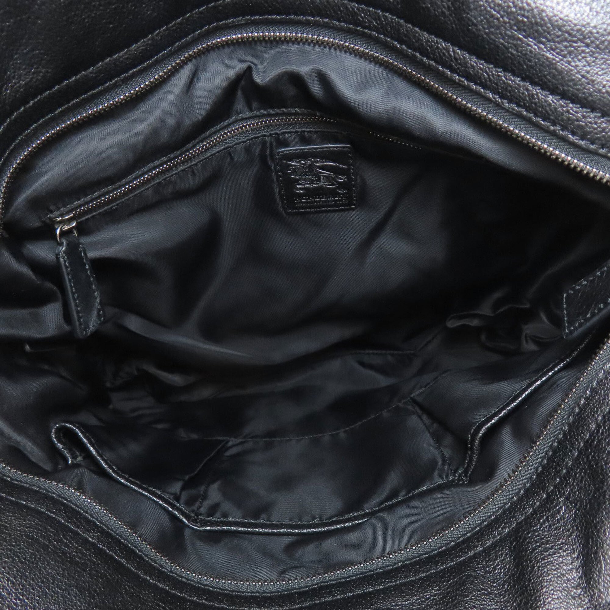 Burberry Black Nylon Tote Bag (Pre-Owned)