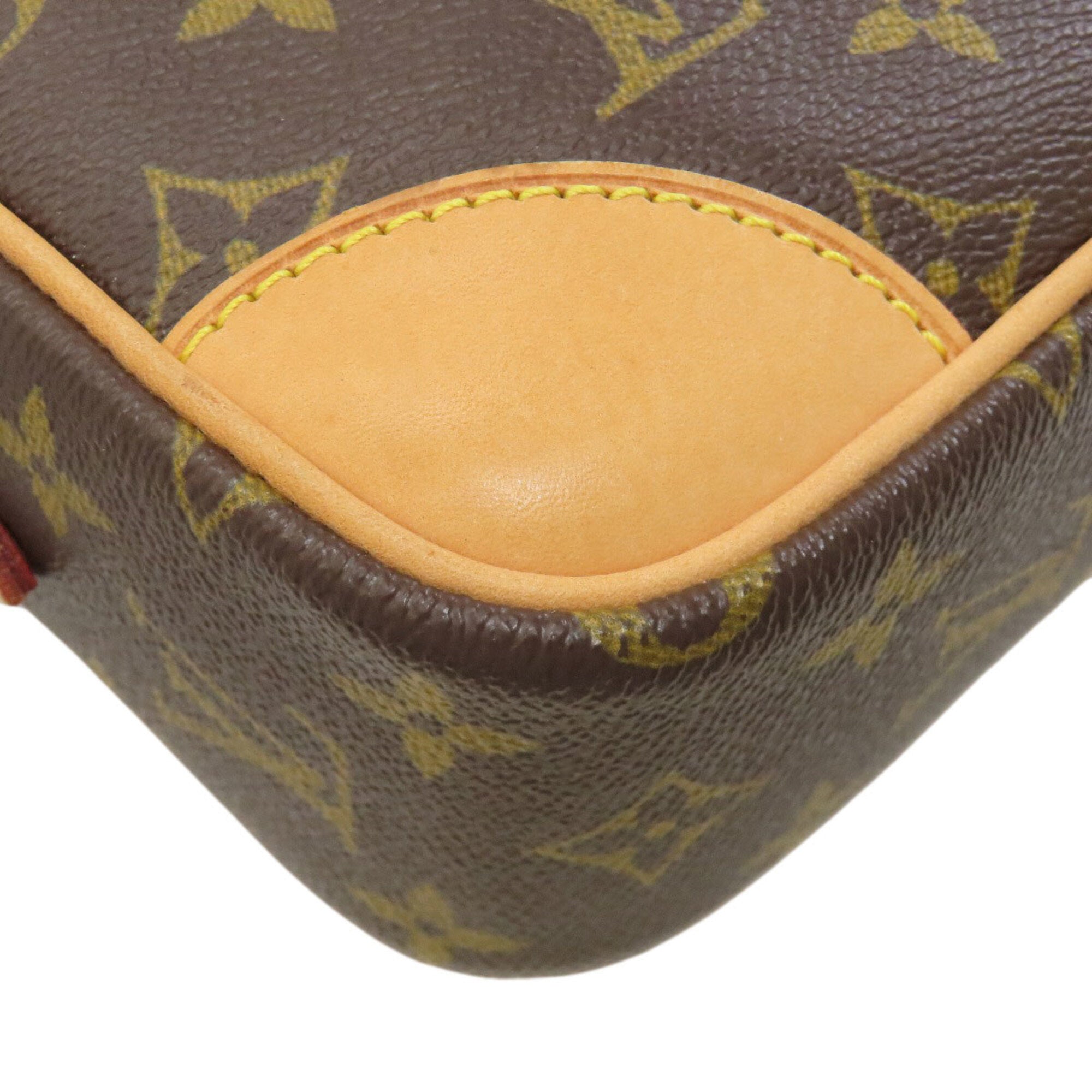 Louis Vuitton Monogram Monogram Shoulder Bag (Pre-Owned)