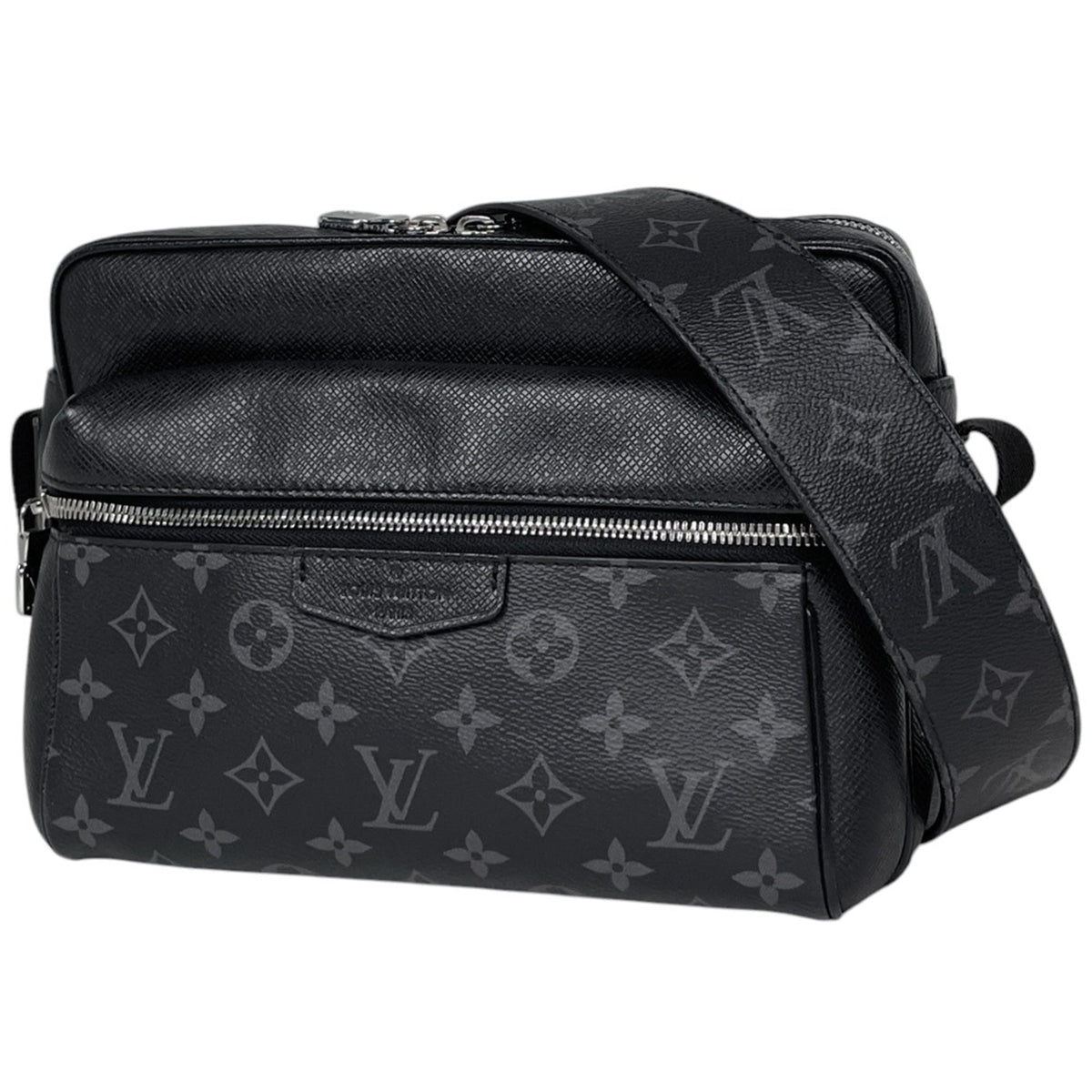 Louis Vuitton Black Noir Taigarama Monogram Eclipse Shoulder Bag (Pre-Owned)