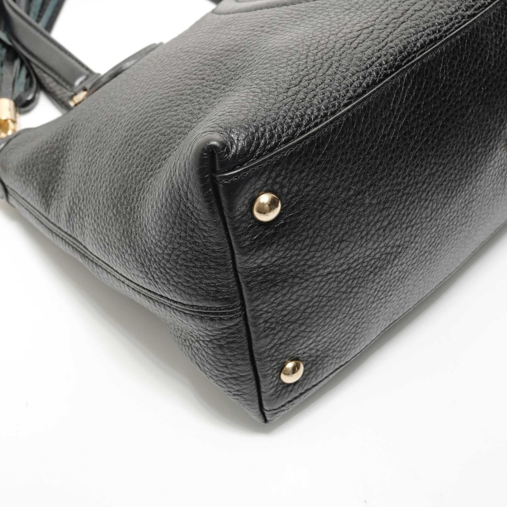 Gucci Black Handbag (Pre-Owned)