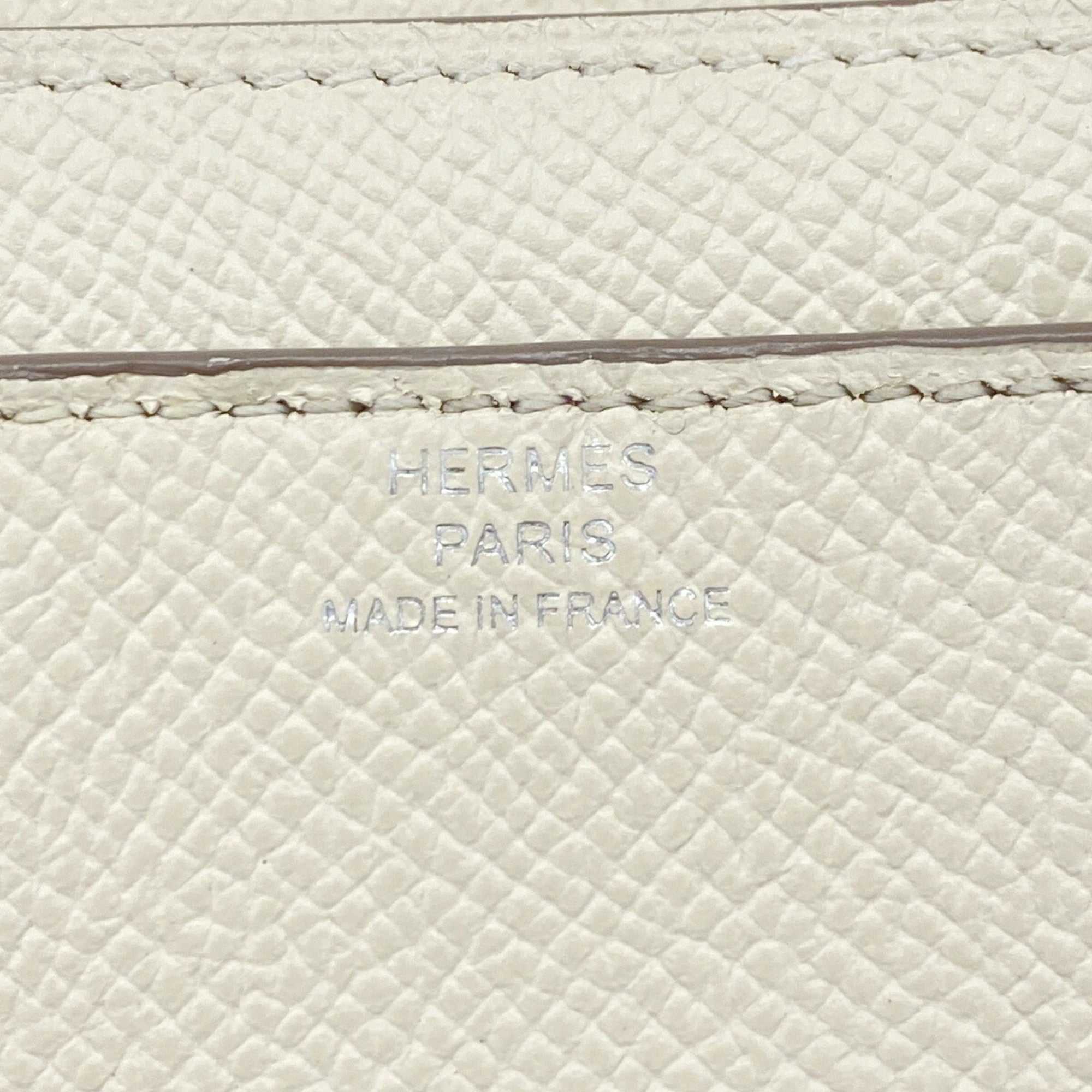 Hermes White Leather Chain/Shoulder Wallet (Pre-Owned)