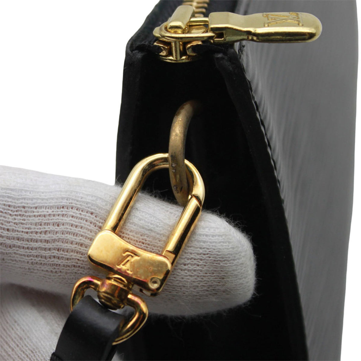 Louis Vuitton Black Noir Epi Leather Handbag Pochette Pouch (Pre-Owned)
