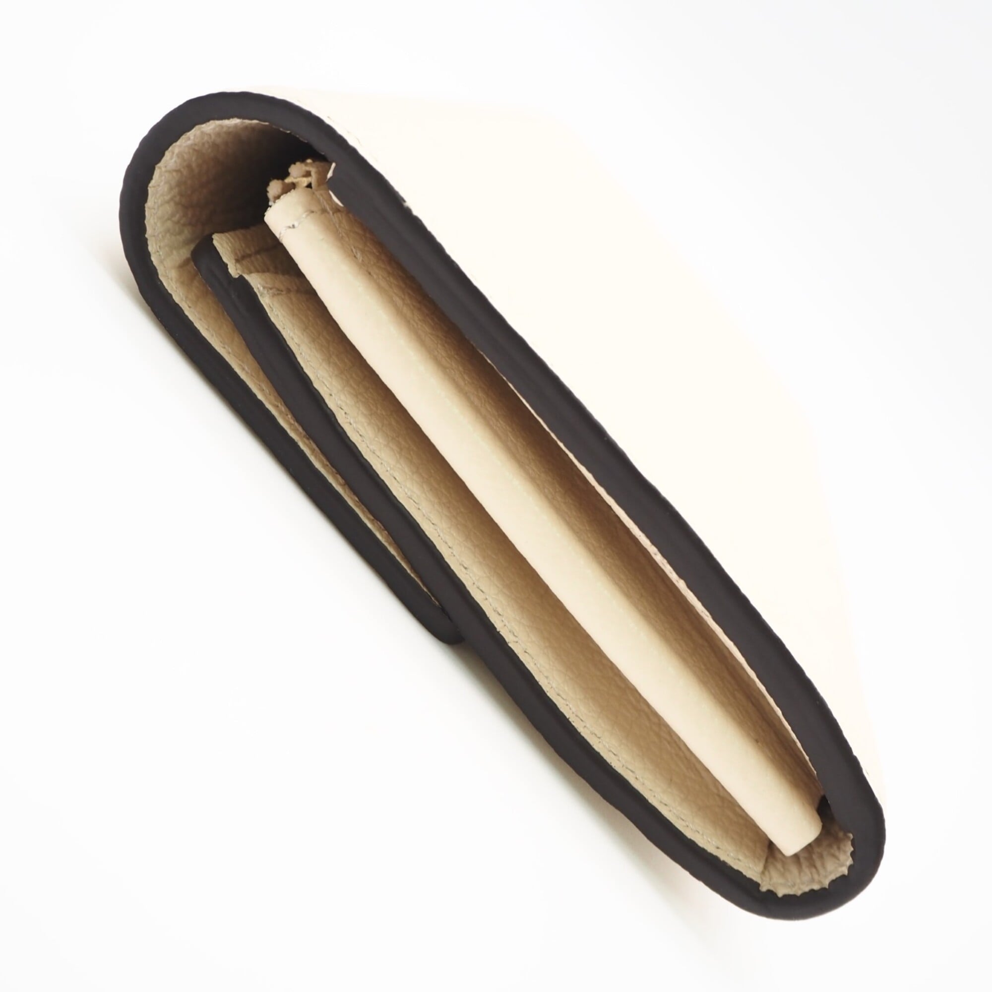 Louis Vuitton Beige Leather Long Wallet (Bi-Fold) (Pre-Owned)