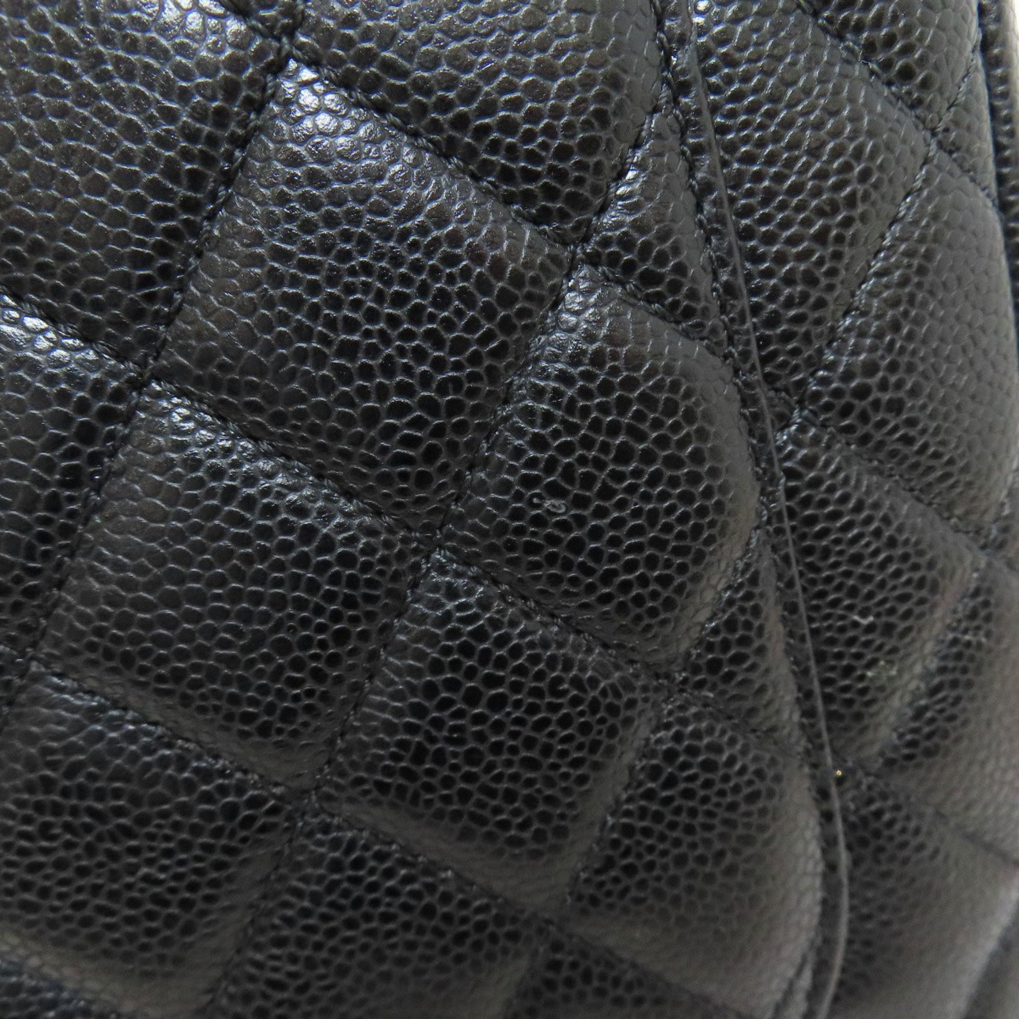 Chanel Black Leather Tote Bag (Pre-Owned)