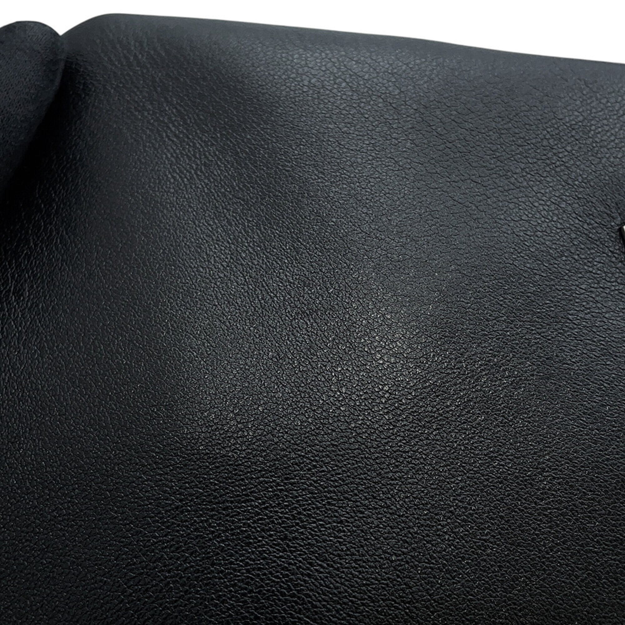 Chanel Black Leather Handbag Shoulder Bag (Pre-Owned)