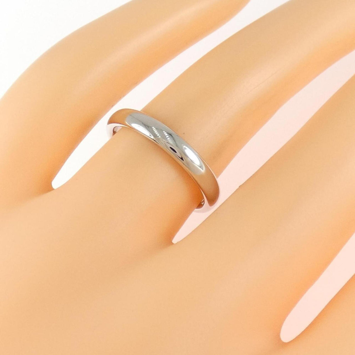 Tiffany Platinum 950 Band Ring (Pre-Owned)