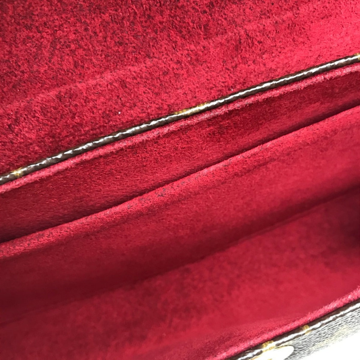 Louis Vuitton Brown Monogram Handbag (Pre-Owned)