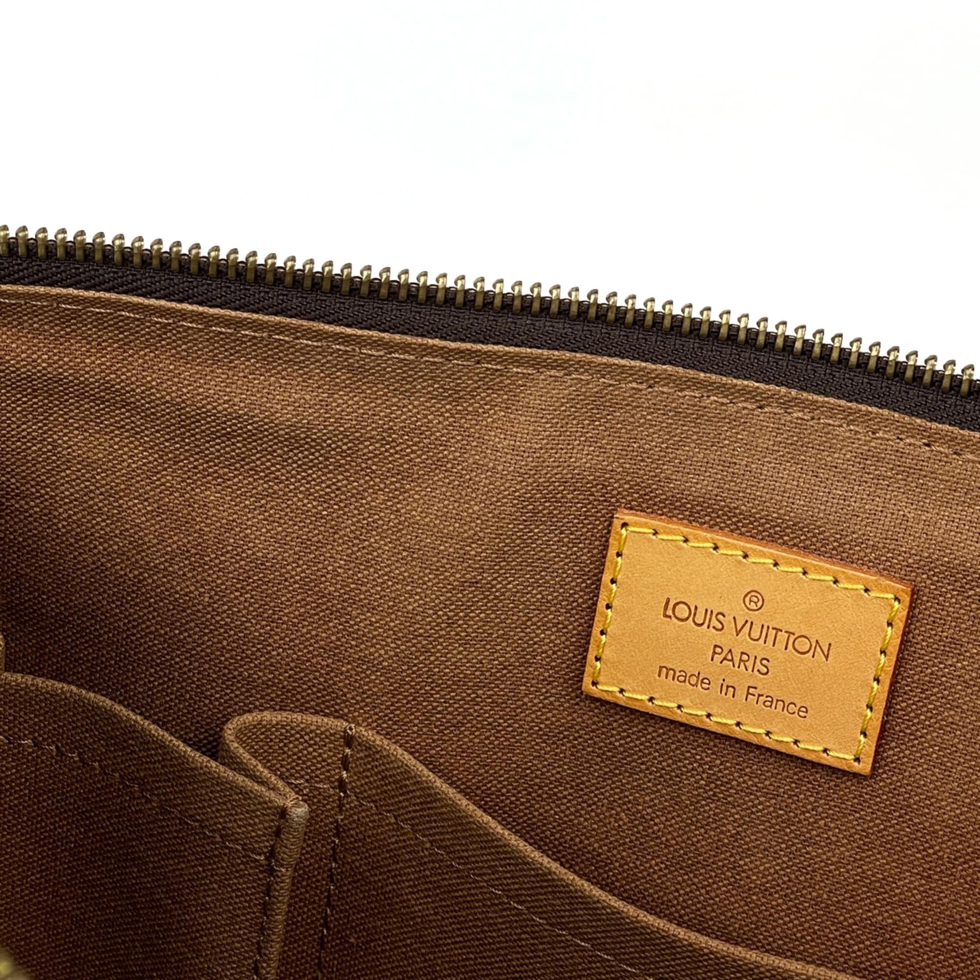 Louis Vuitton Brown Monogram Handbag (Pre-Owned)