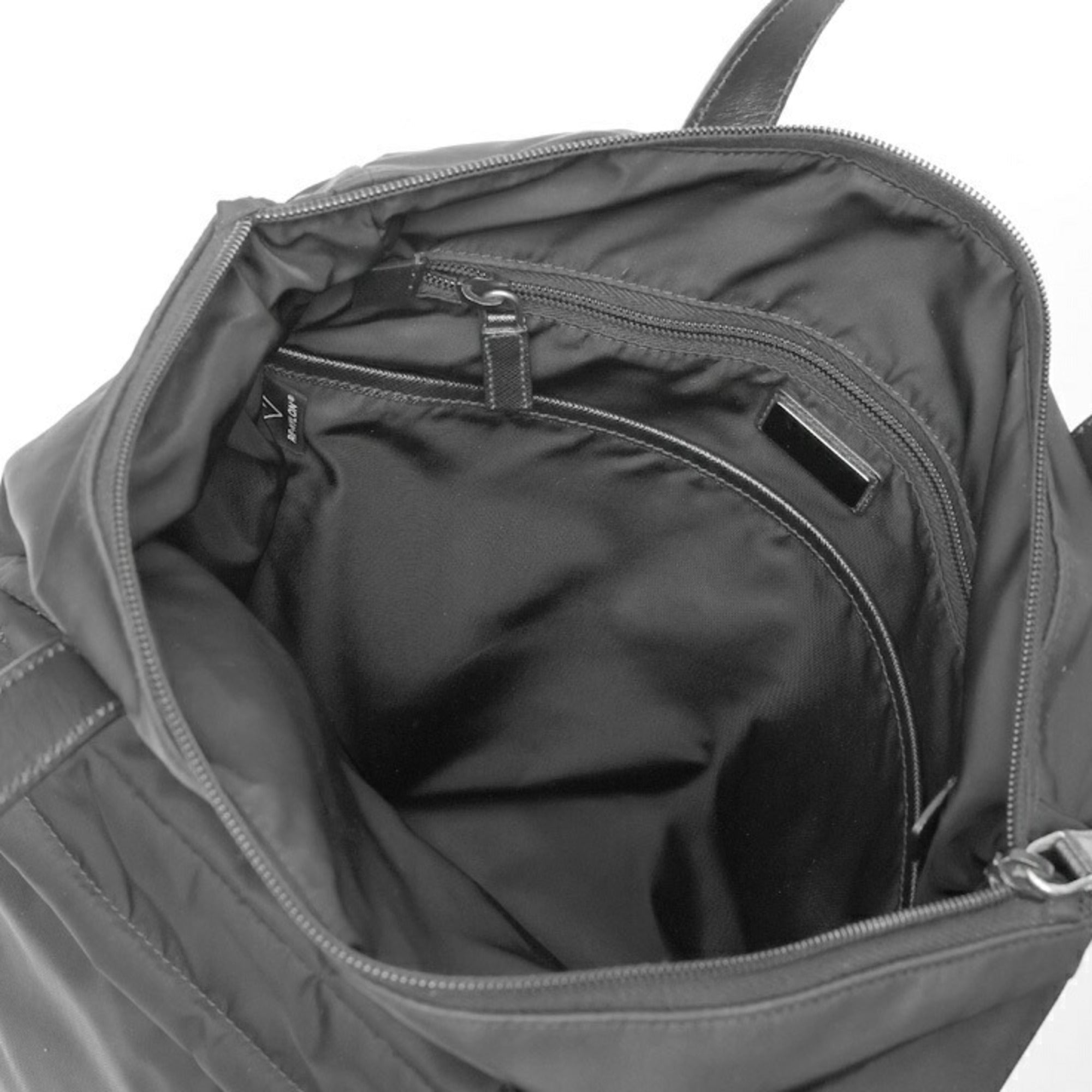 Prada Black Nylon Tote Bag (Pre-Owned)