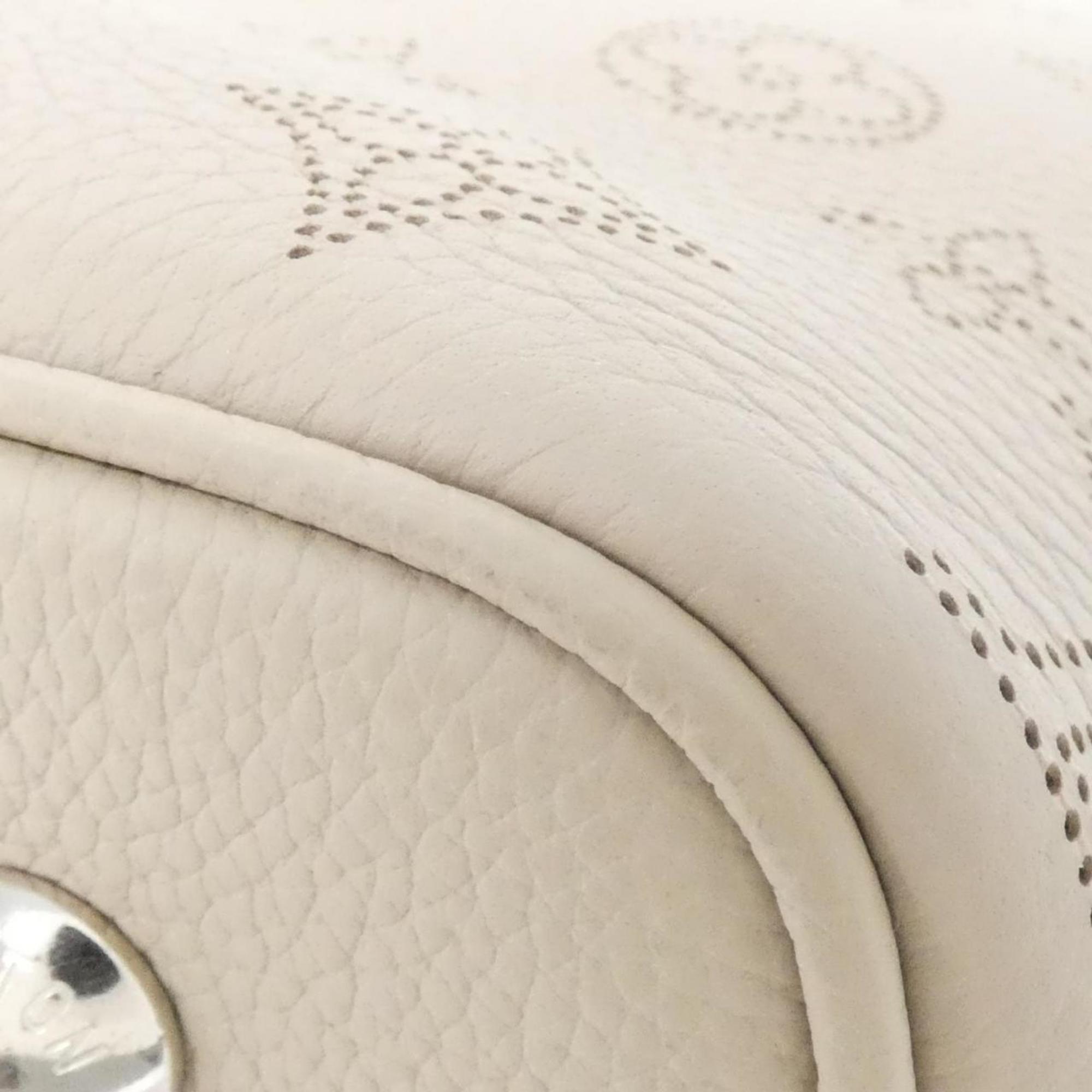 Louis Vuitton Galle Leather Handbag Pouch (Pre-Owned)