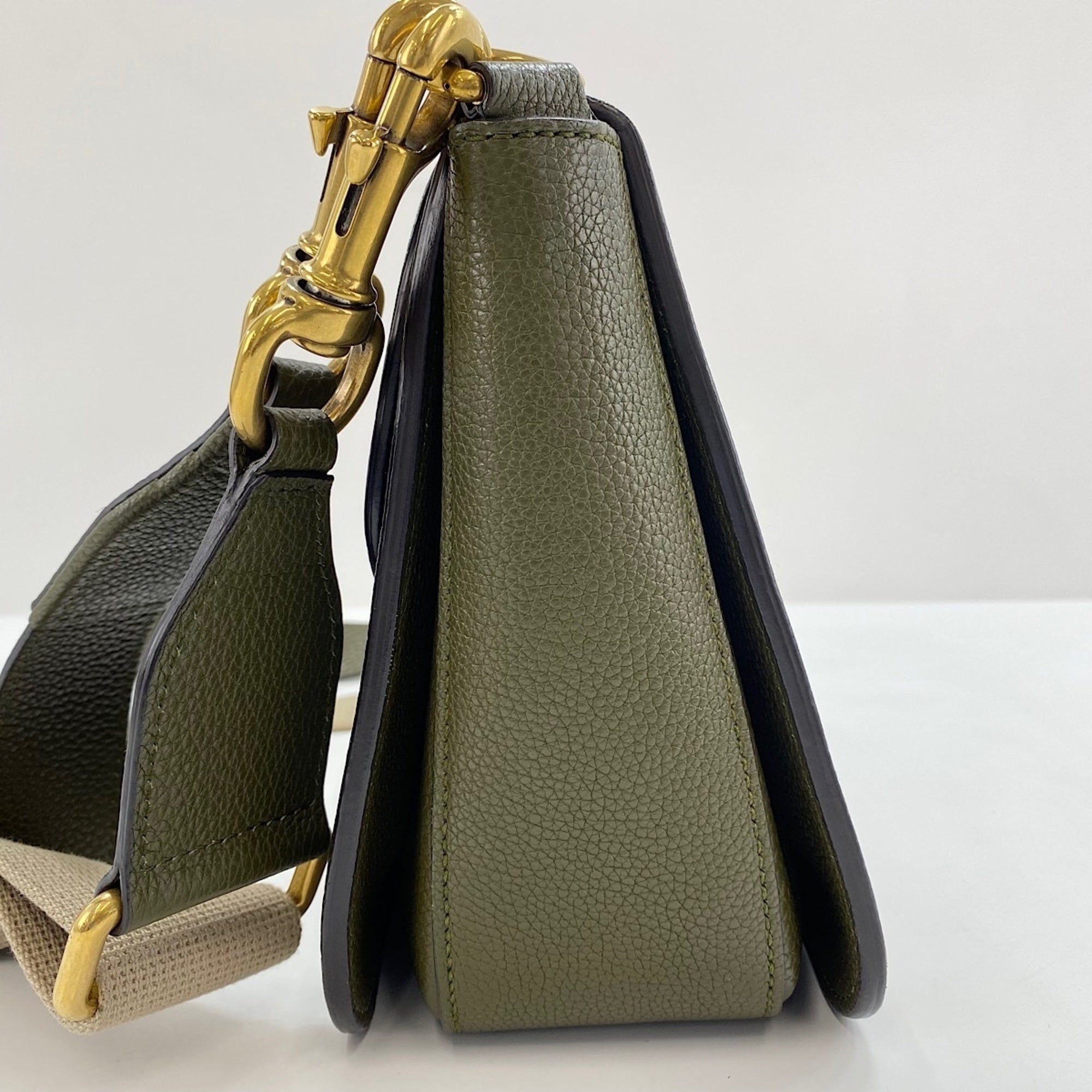 Gucci Green Leather Shoulder Bag (Pre-Owned)