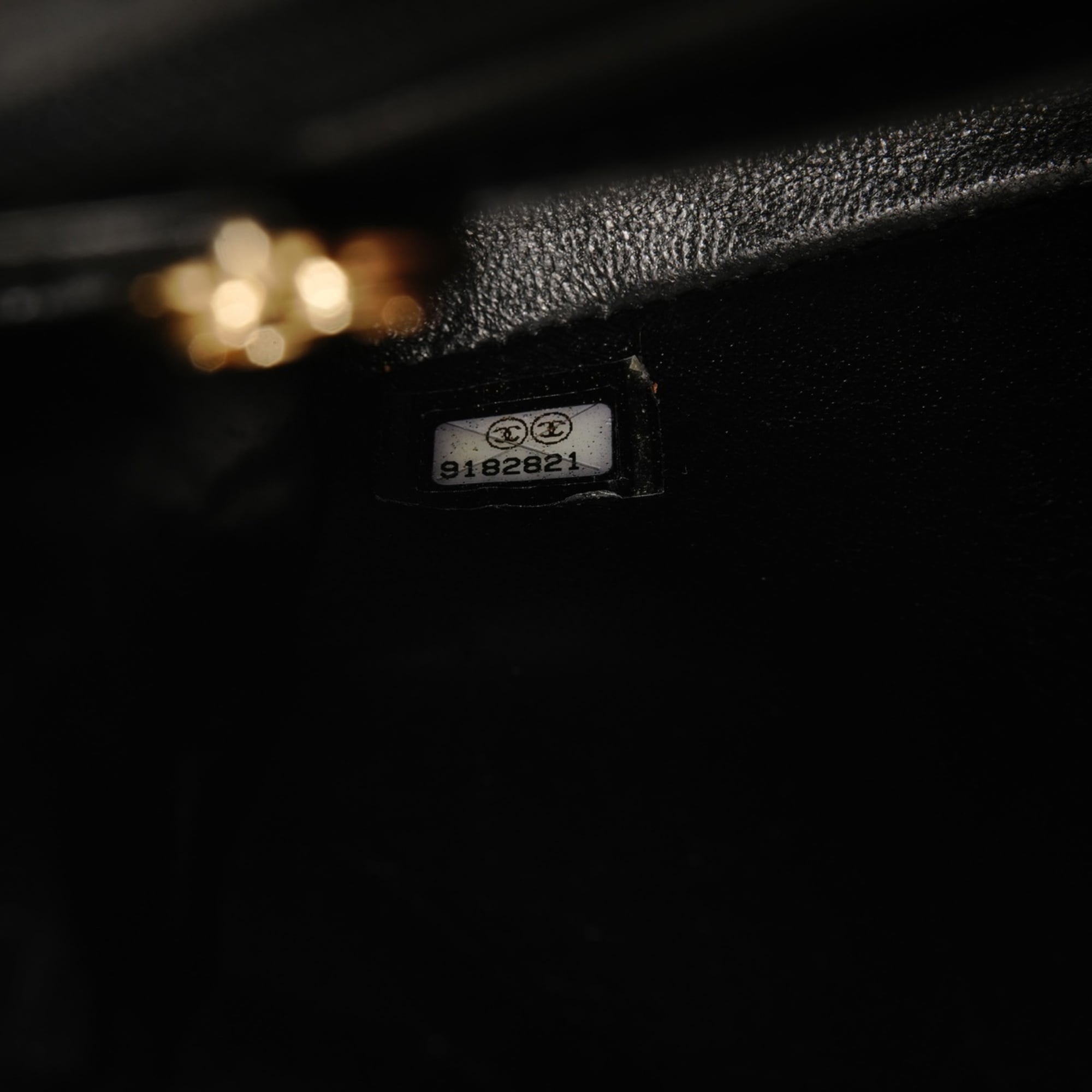 Chanel Black Grained Calfskin Shoulder Bag (Pre-Owned)