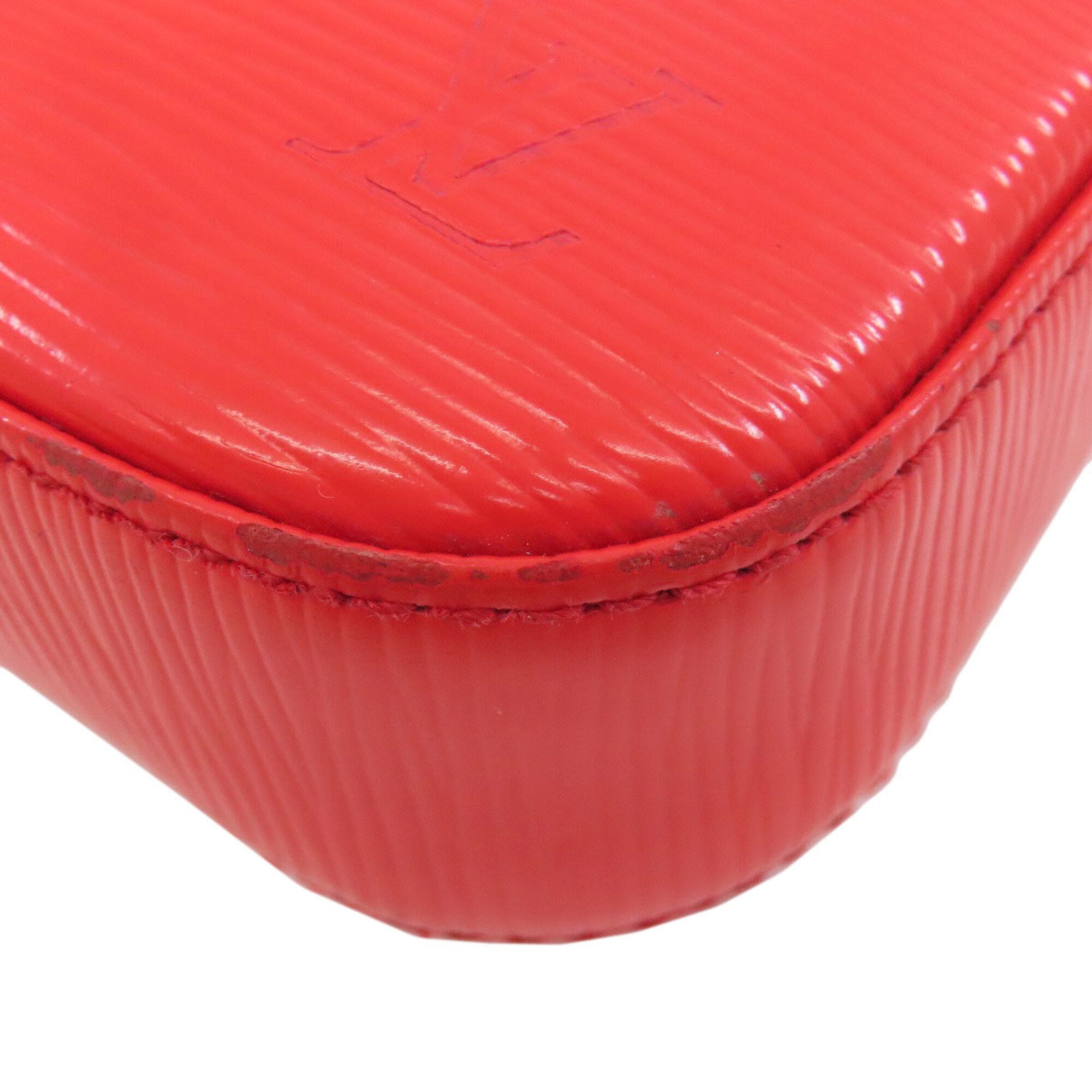Louis Vuitton Red Color Epi Leather Handbag Pochette (Pre-Owned)