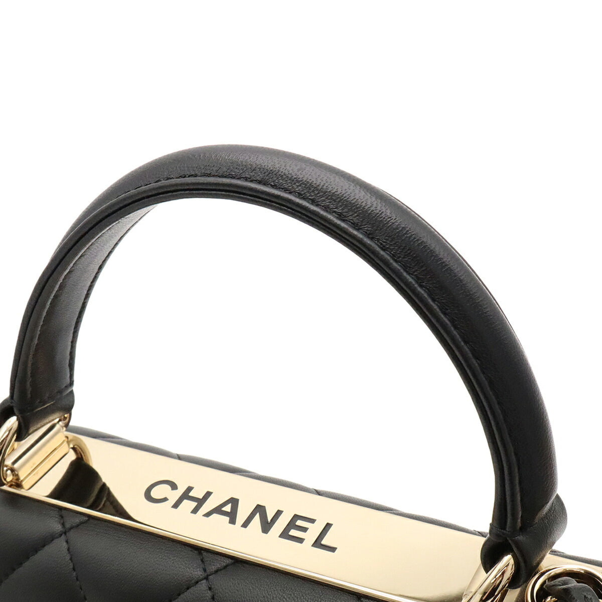 Chanel Black Leather Handbag Shoulder Bag (Pre-Owned)