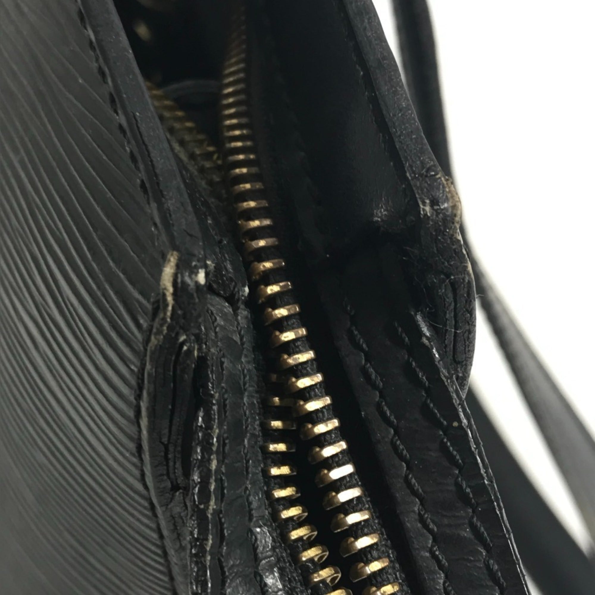 Louis Vuitton Black Noir Epi Leather Shoulder Bag Tote Bag (Pre-Owned)