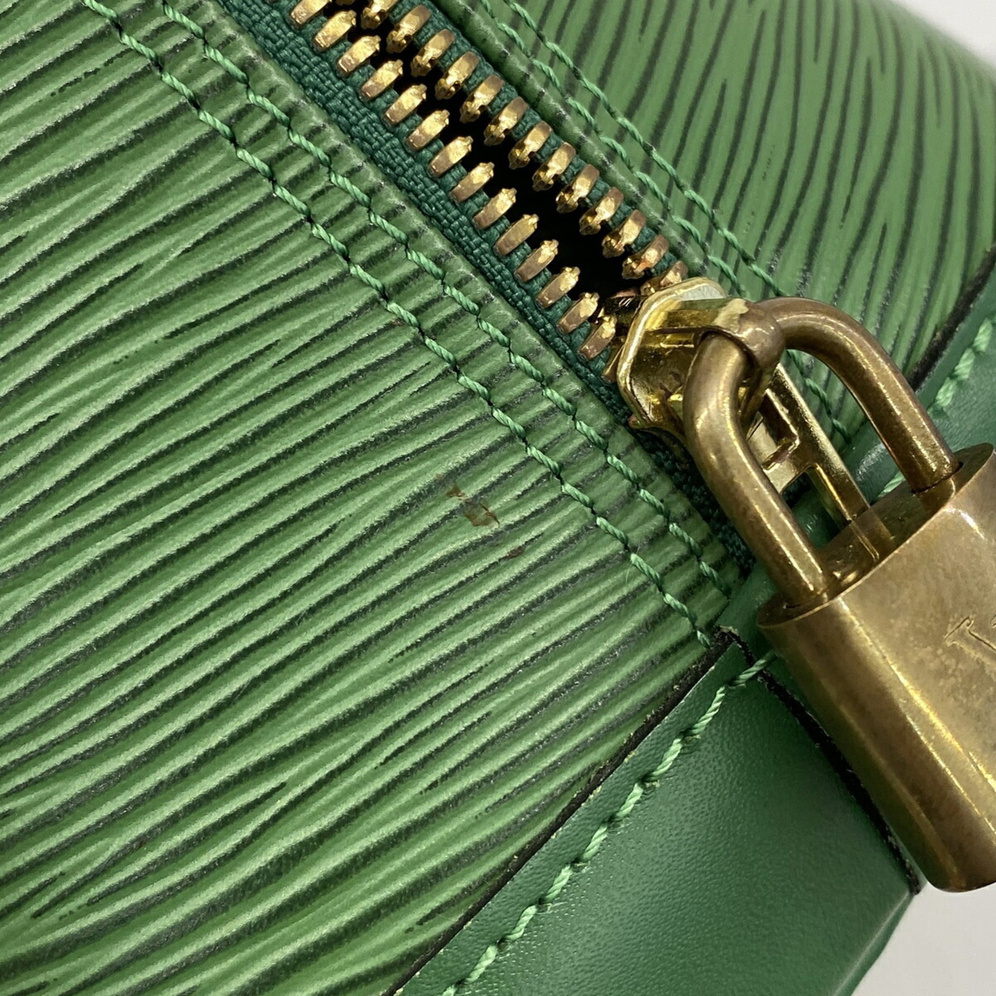Louis Vuitton Borneo Green Handbag (Pre-Owned)