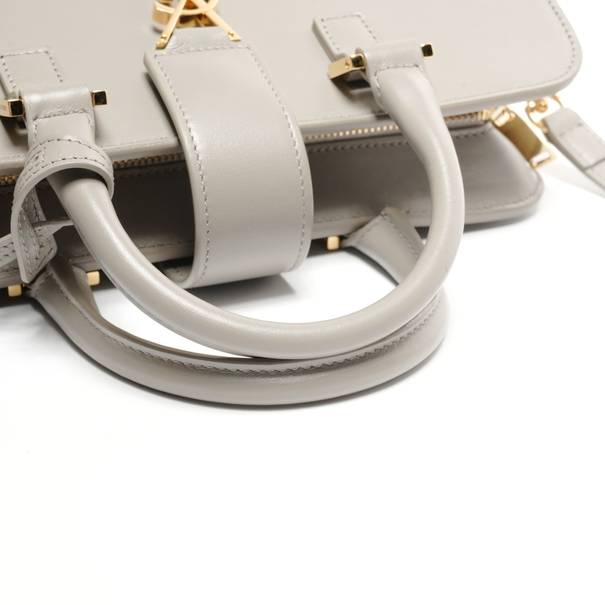 Yves Saint Laurent Gray Shoulder Bag (Pre-Owned)