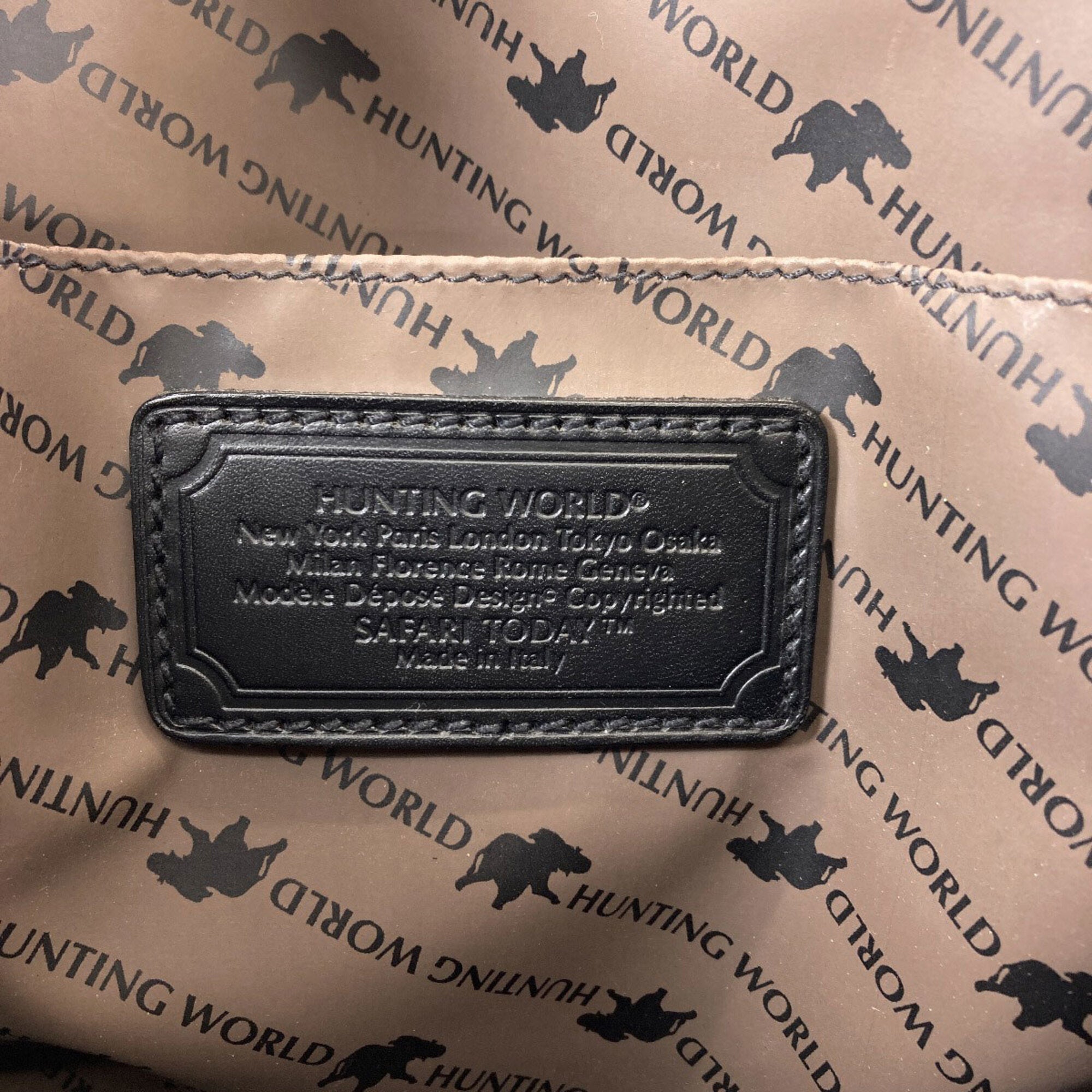 Hunting World Black Canvas Handbag (Pre-Owned)