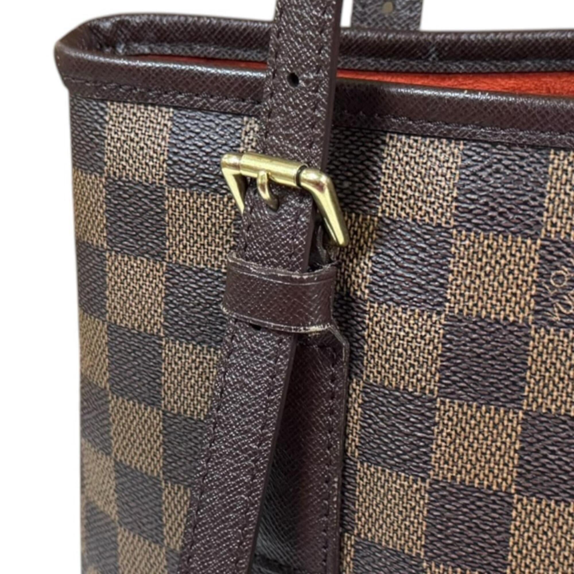 Louis Vuitton Damier Brown Damier Canvas Handbag Pouch Shoulder Bag (Pre-Owned)