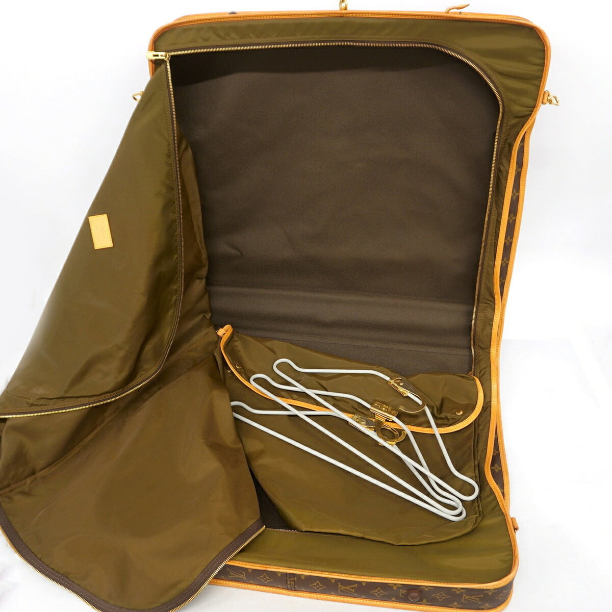 Louis Vuitton Brown Garment Case (Pre-Owned)