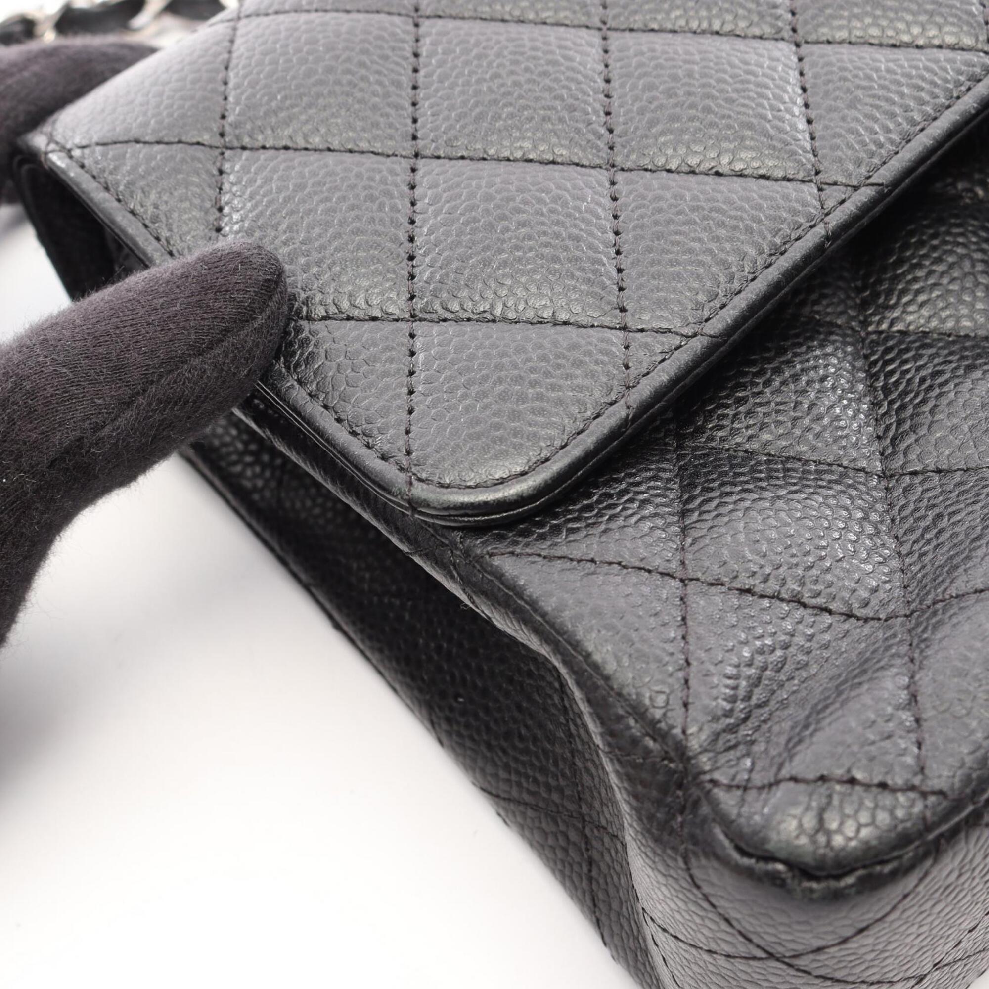 Chanel Black Grained Calfskin Handbag Shoulder Bag (Pre-Owned)