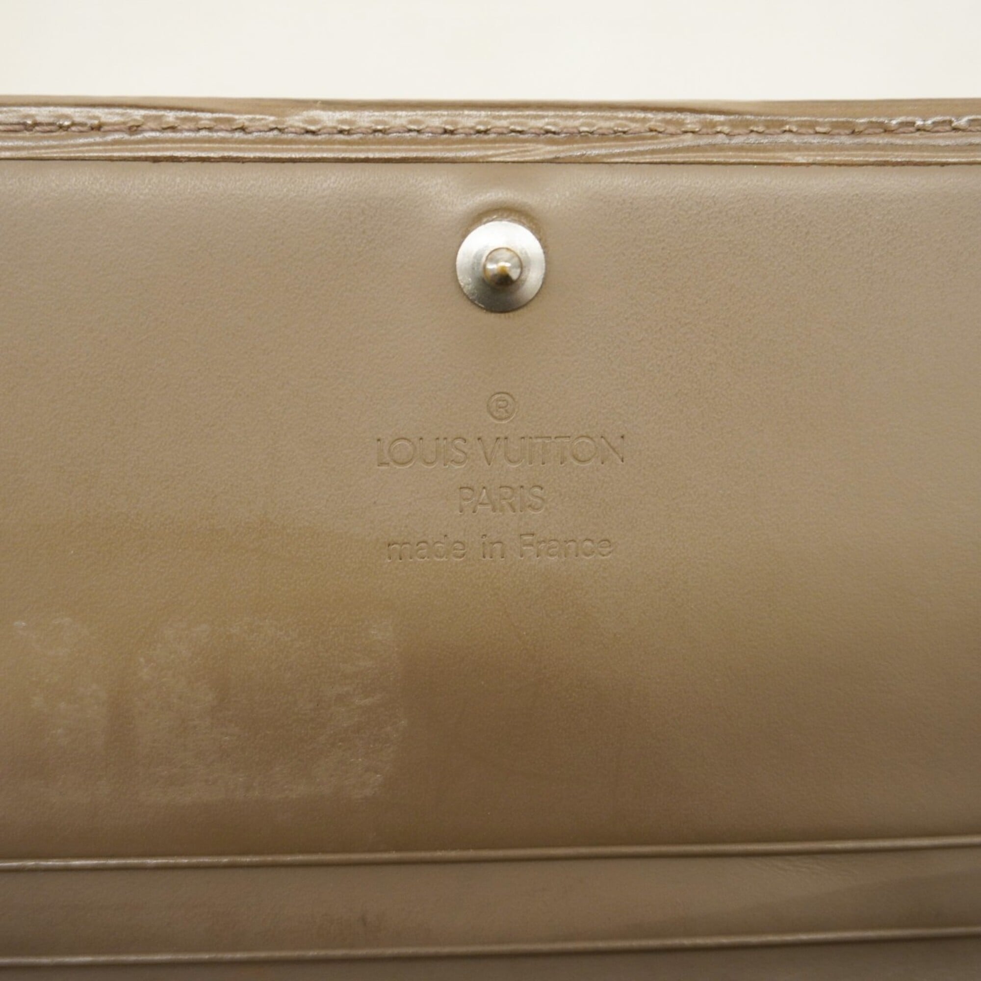 Louis Vuitton Gray Wallet (Bi-Fold) (Pre-Owned)