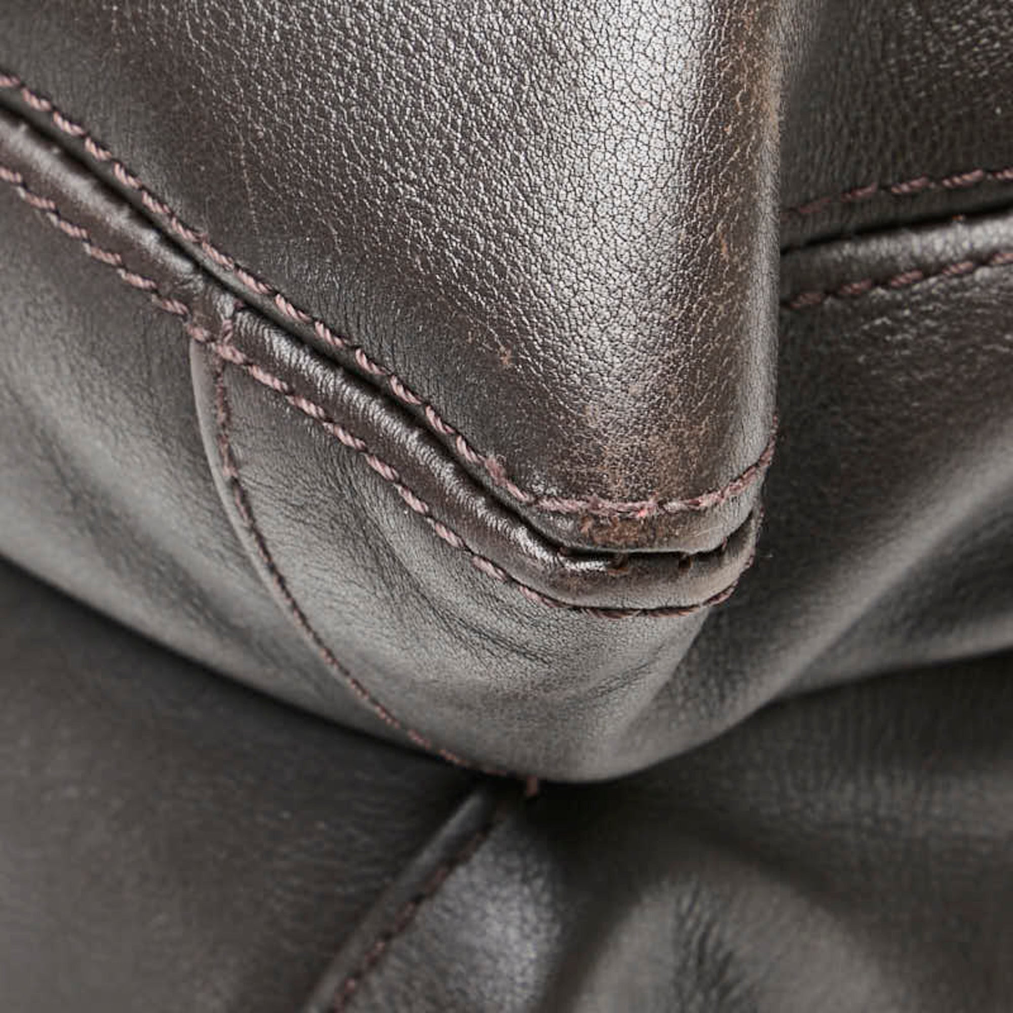 Chanel Brown Leather Shoulder Bag Tote Bag (Pre-Owned)