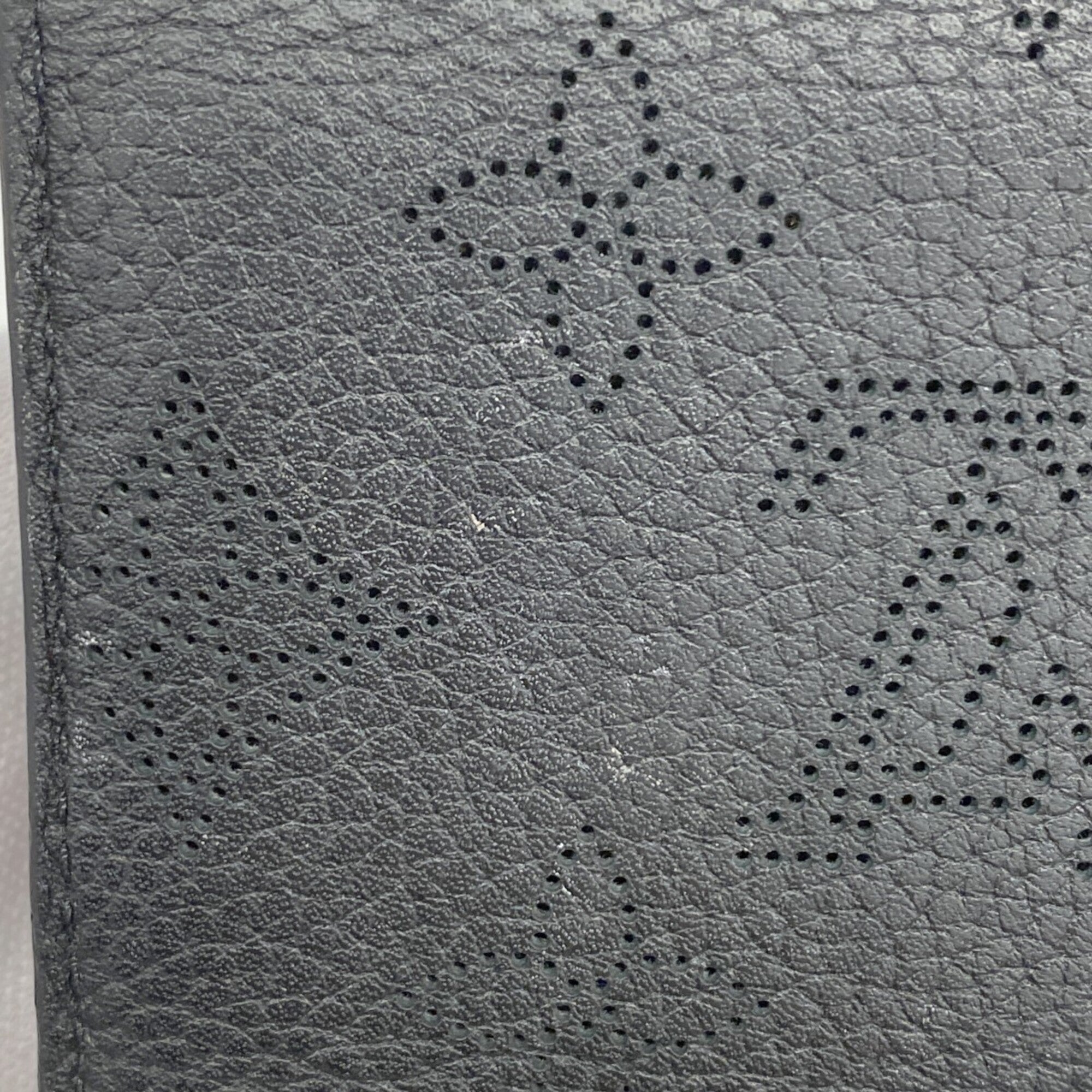 Louis Vuitton Noir Wallet (Tri-Fold) (Pre-Owned)