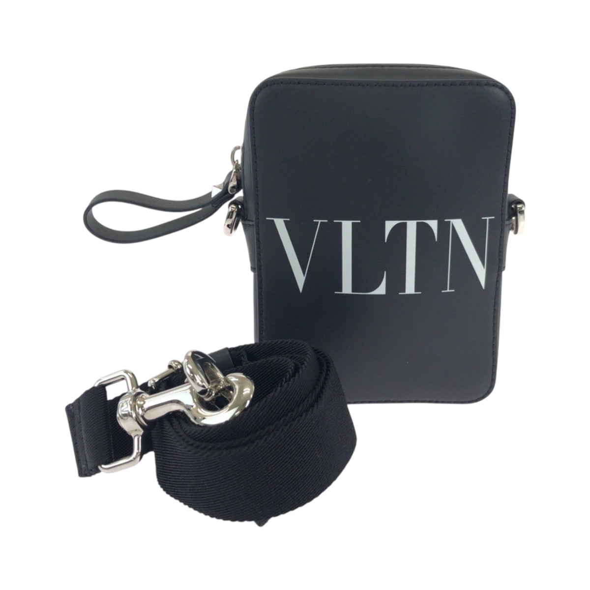 Valentino Black White Leather Pochette Shoulder Bag (Pre-Owned)