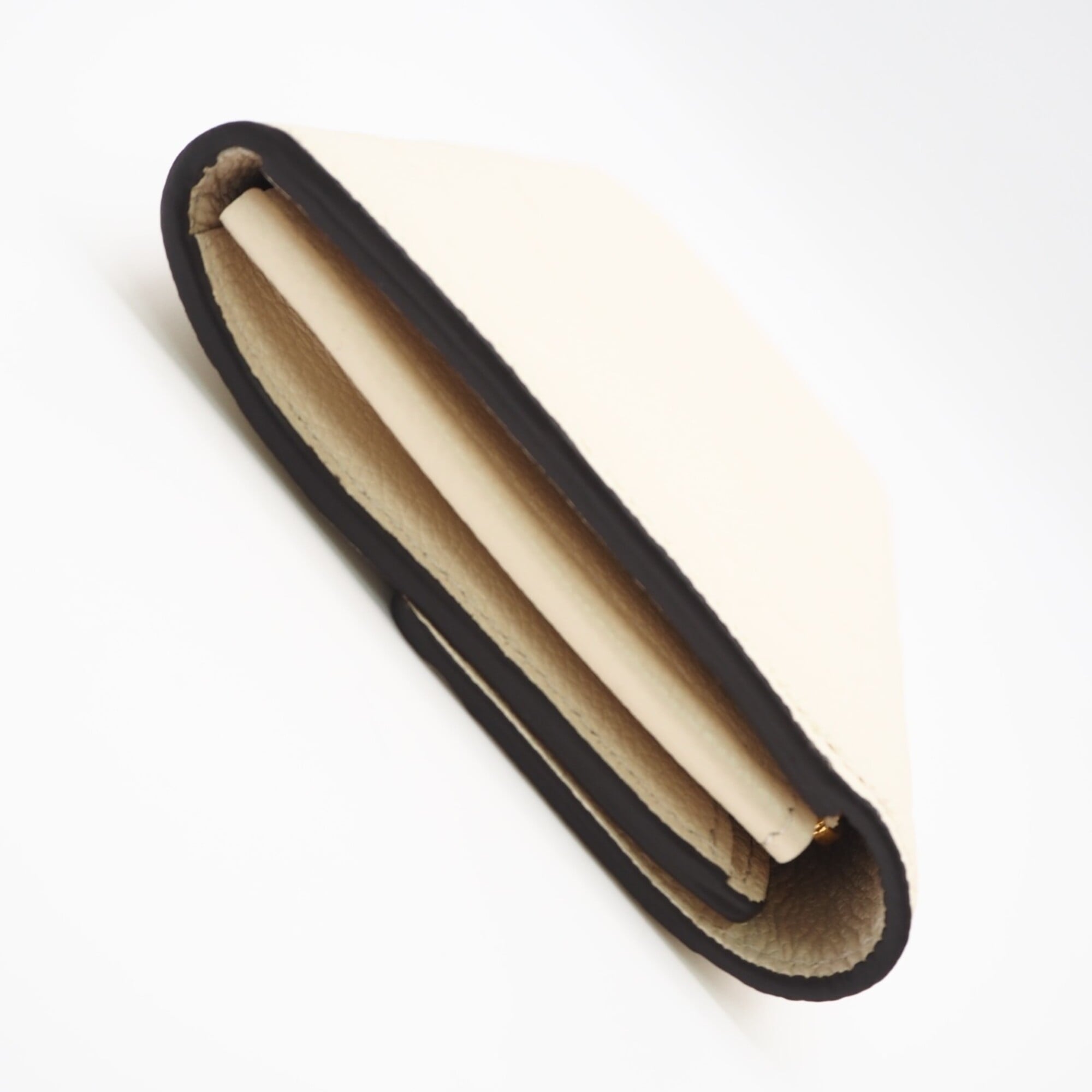 Louis Vuitton Beige Leather Long Wallet (Bi-Fold) (Pre-Owned)
