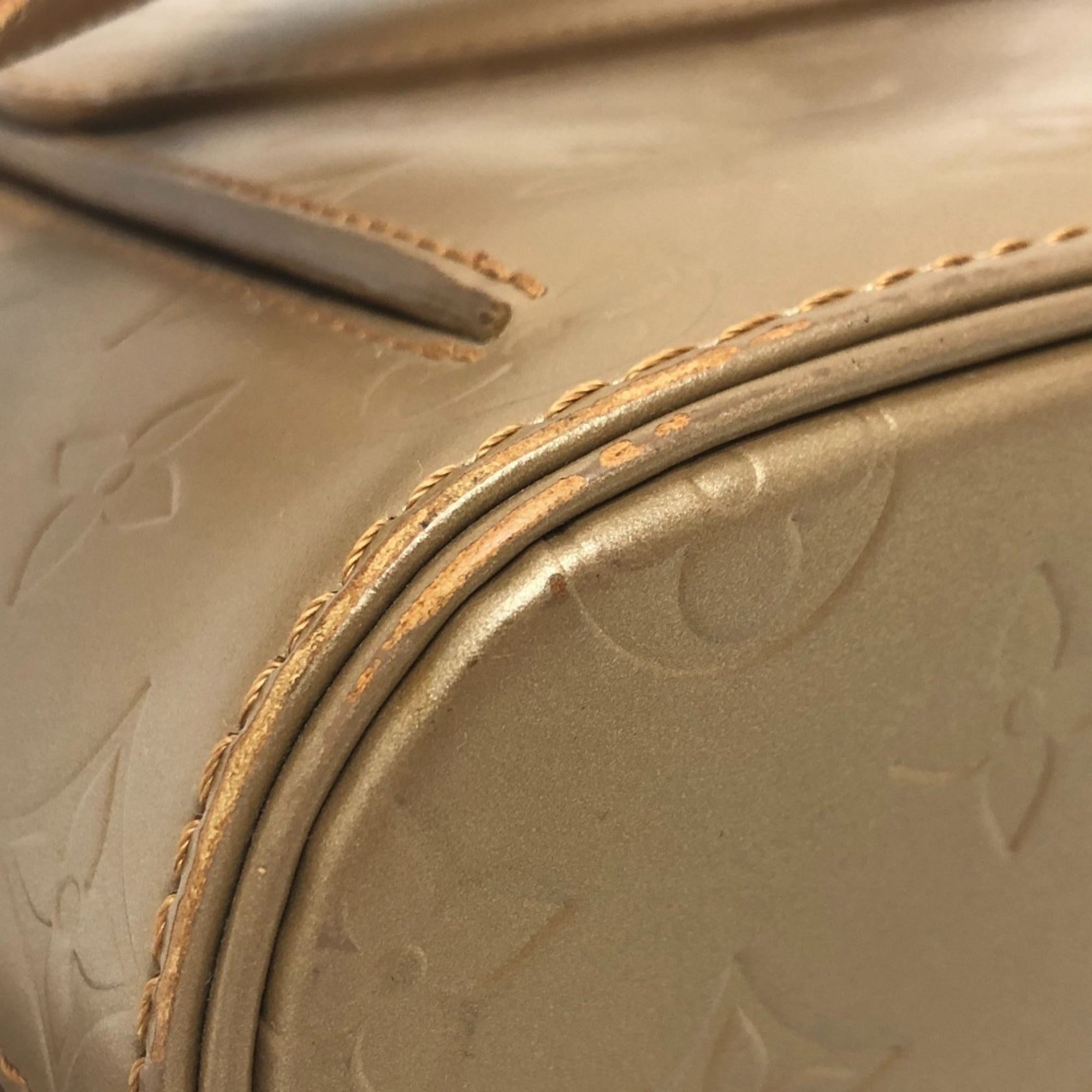 Louis Vuitton Beige Monogram Mat Shoulder Bag (Pre-Owned)