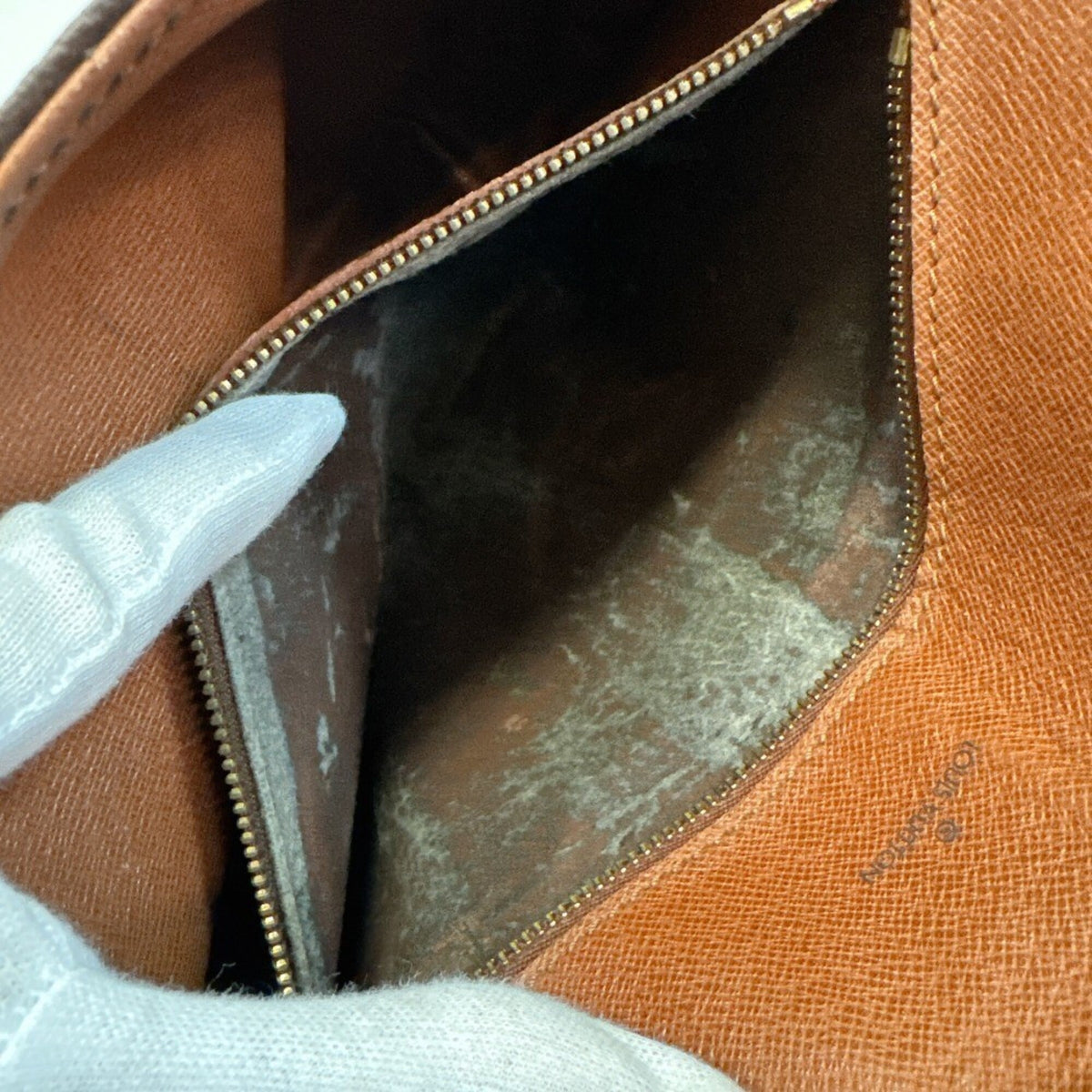 Louis Vuitton Monogram Brown Monogram Leather Shoulder Bag (Pre-Owned)