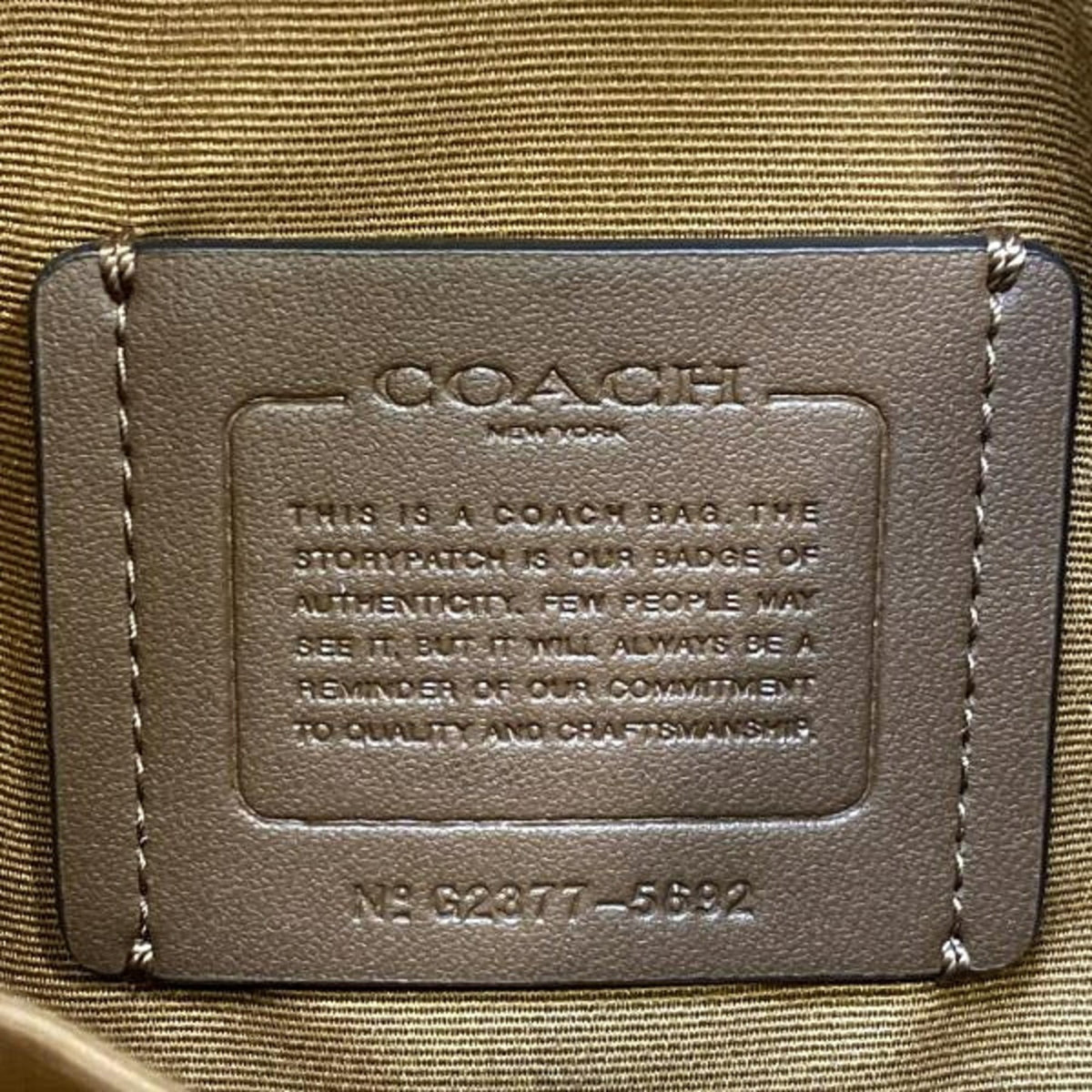 Coach White Handbag Shoulder Bag (Pre-Owned)