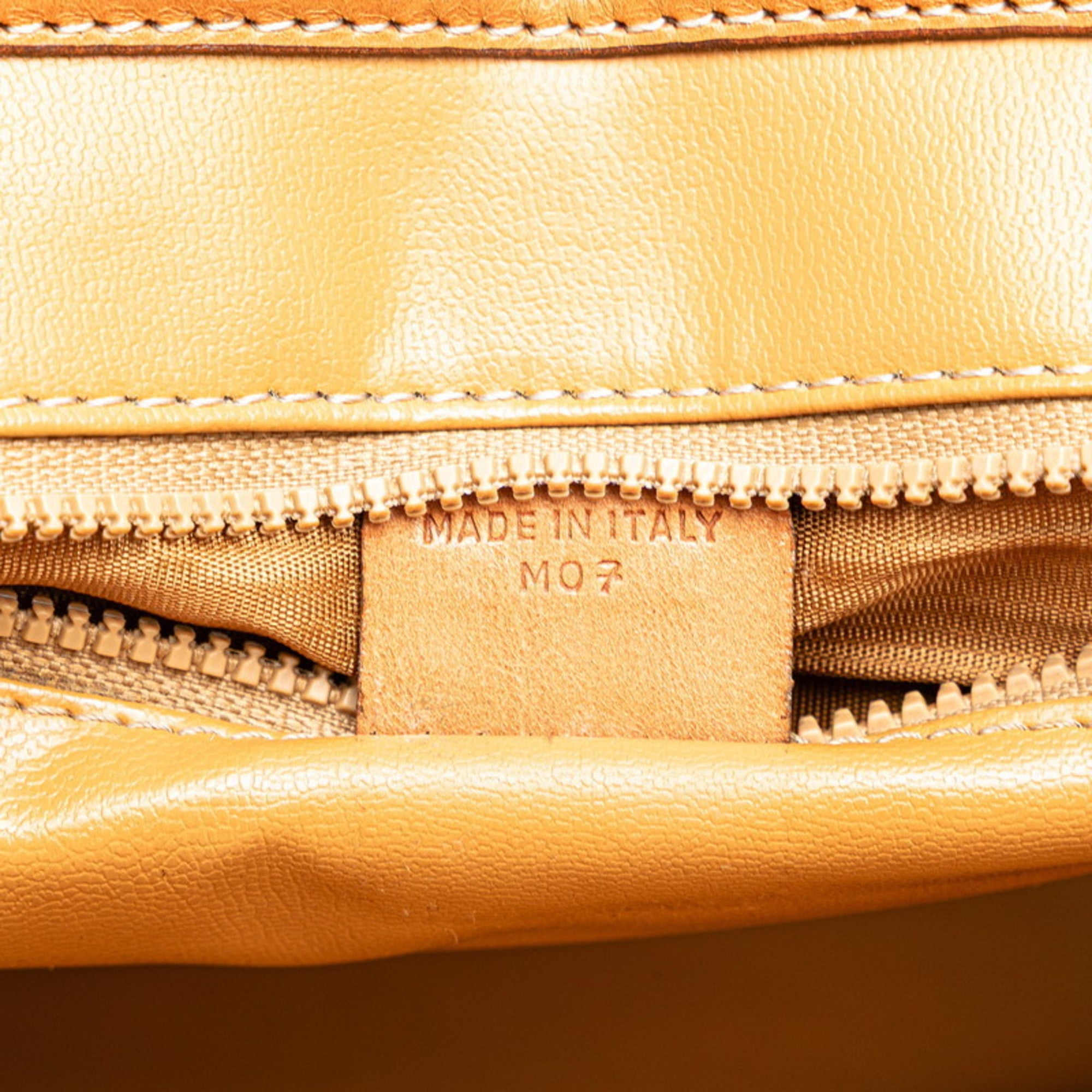 Celine Brown Pvc Leather Shoulder Bag (Pre-Owned)