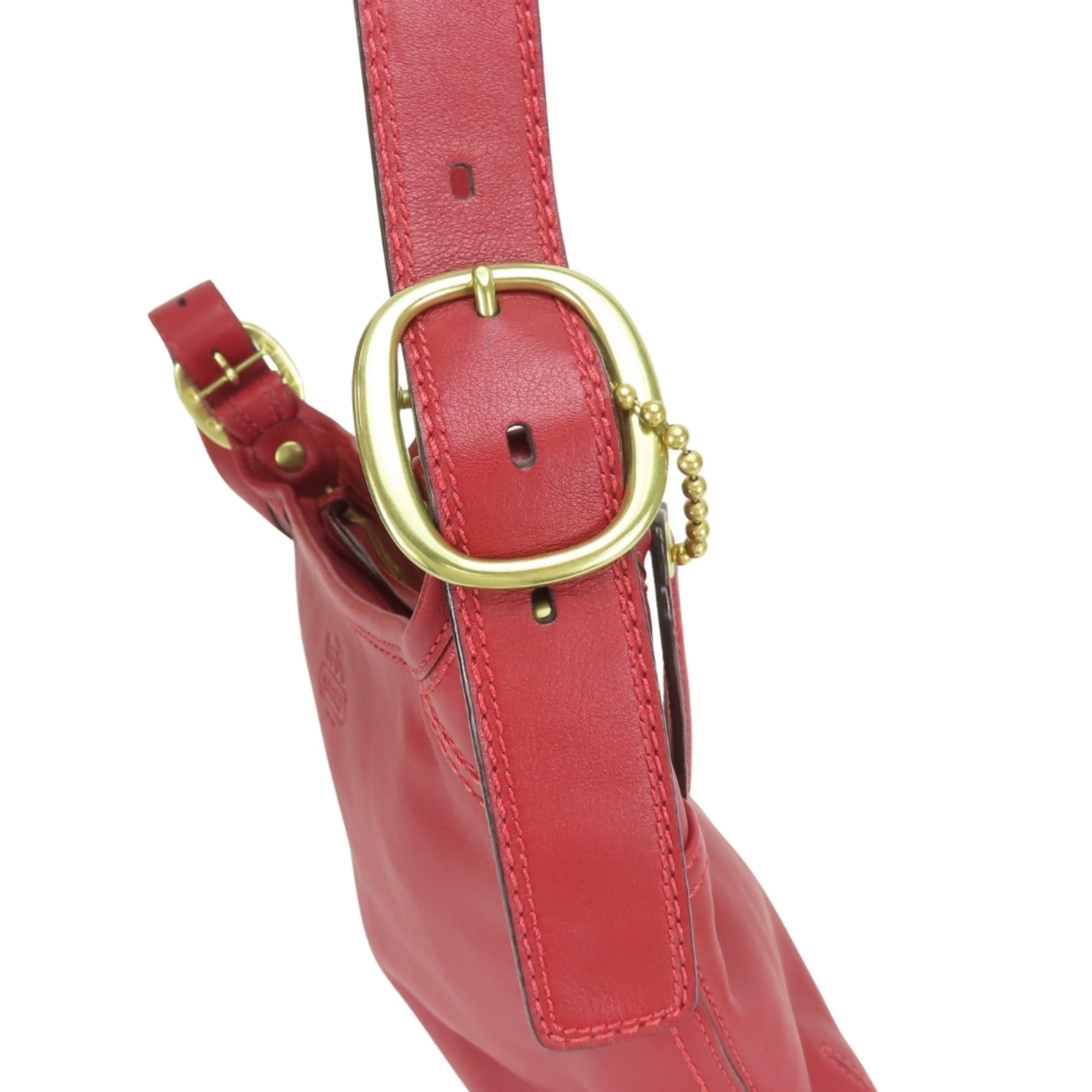 Coach Red Color Leather Shoulder Bag (Pre-Owned)