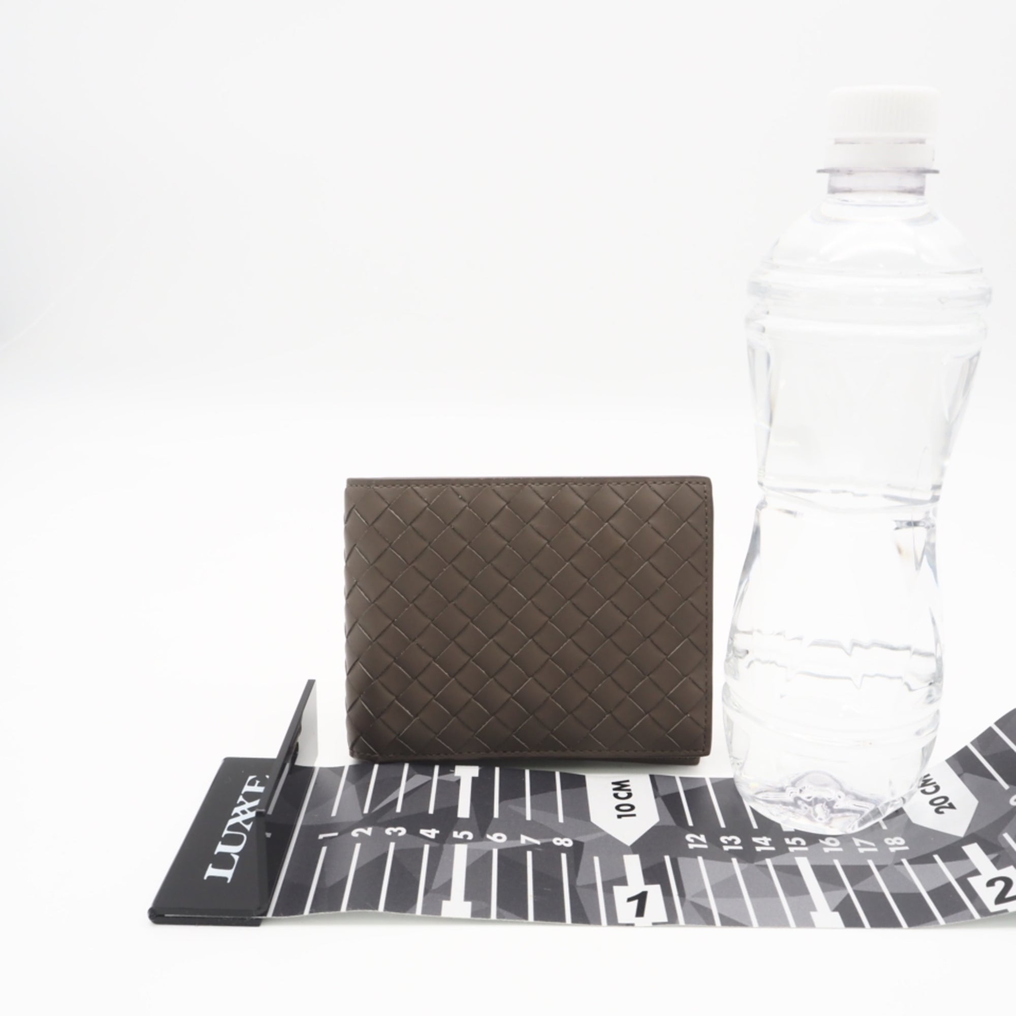 Bottega Veneta Intrecciato Brown Leather Wallet (Bi-Fold) (Pre-Owned)