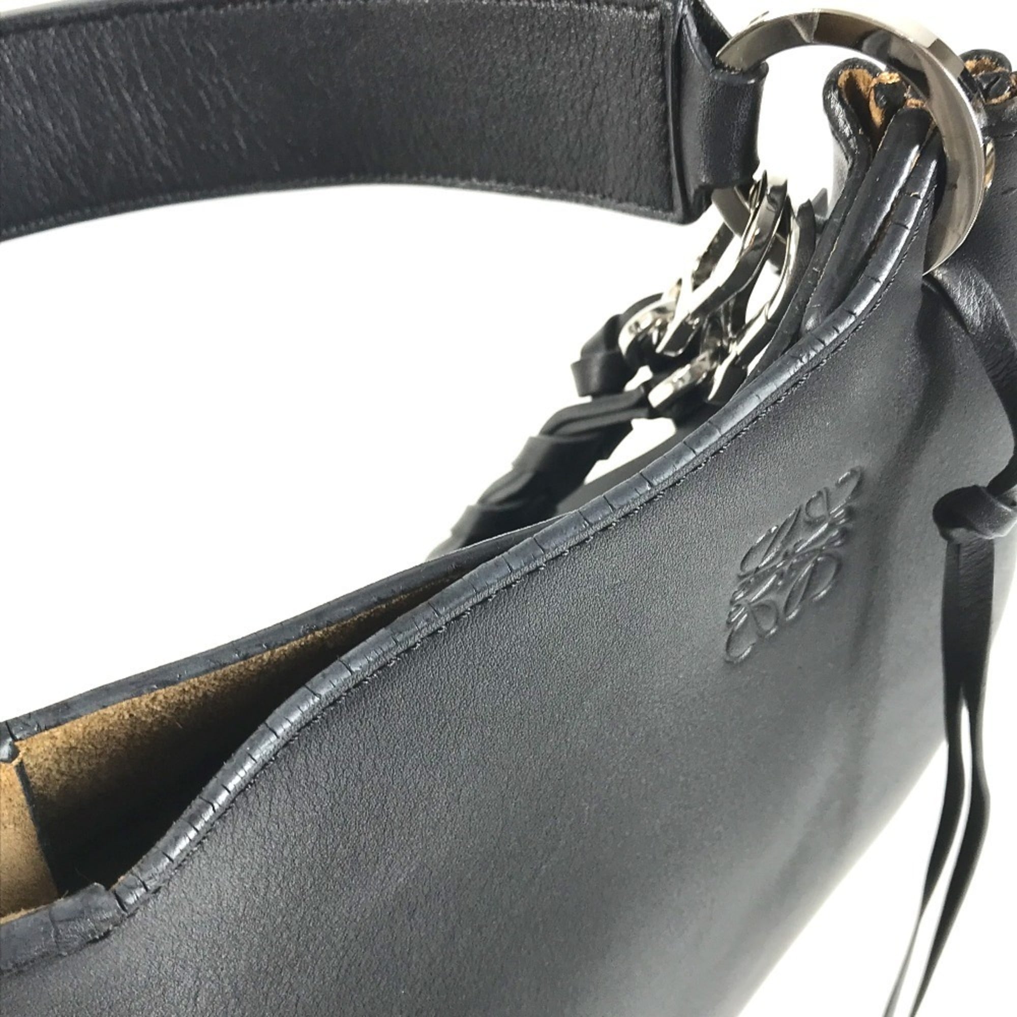 Loewe Black Leather Handbag Shoulder Bag (Pre-Owned)